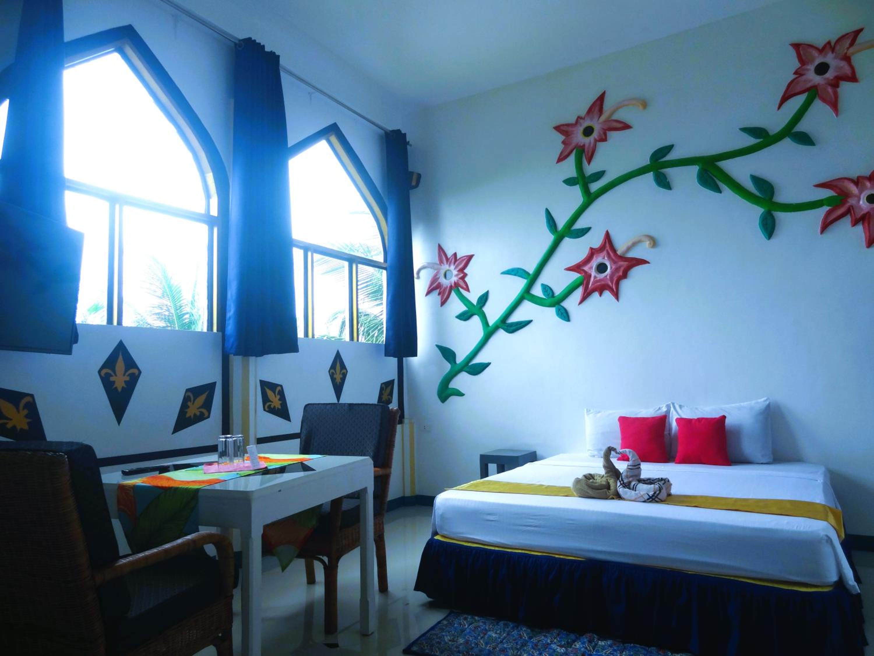 Deluxe Room - Photo 1