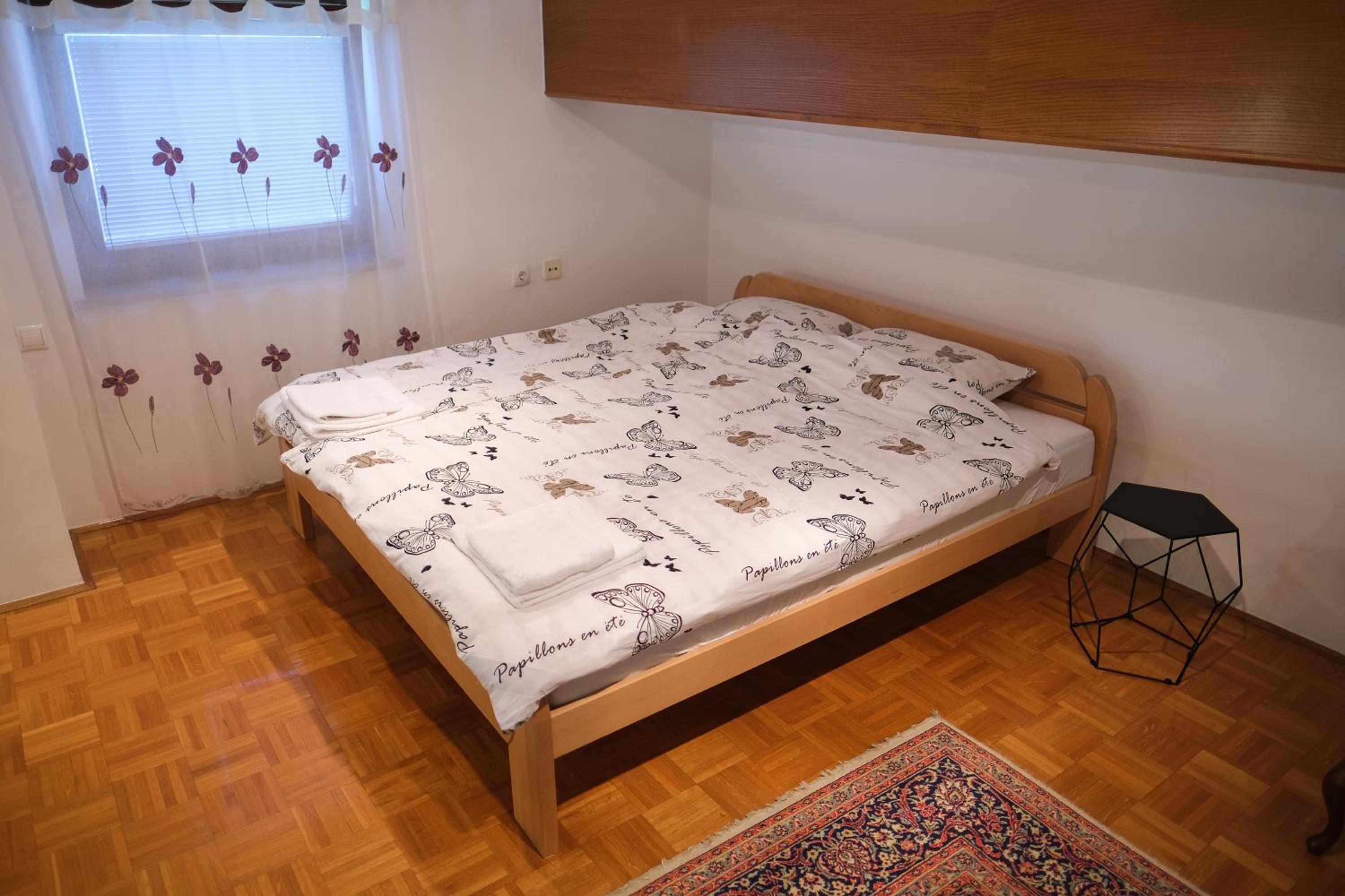 Three-Bedroom Vacation Home  photo 1
