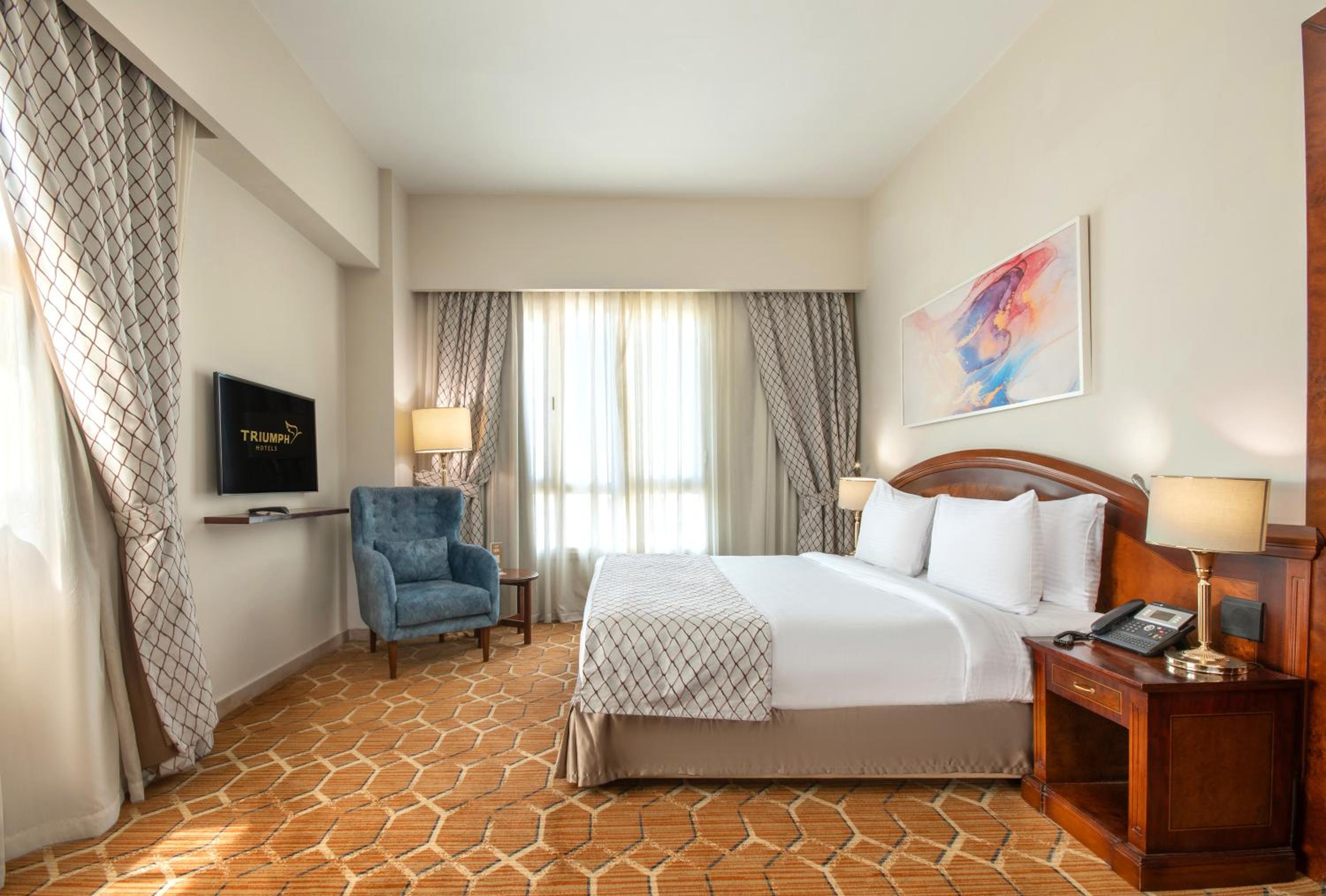 Junior Suite - King Bed