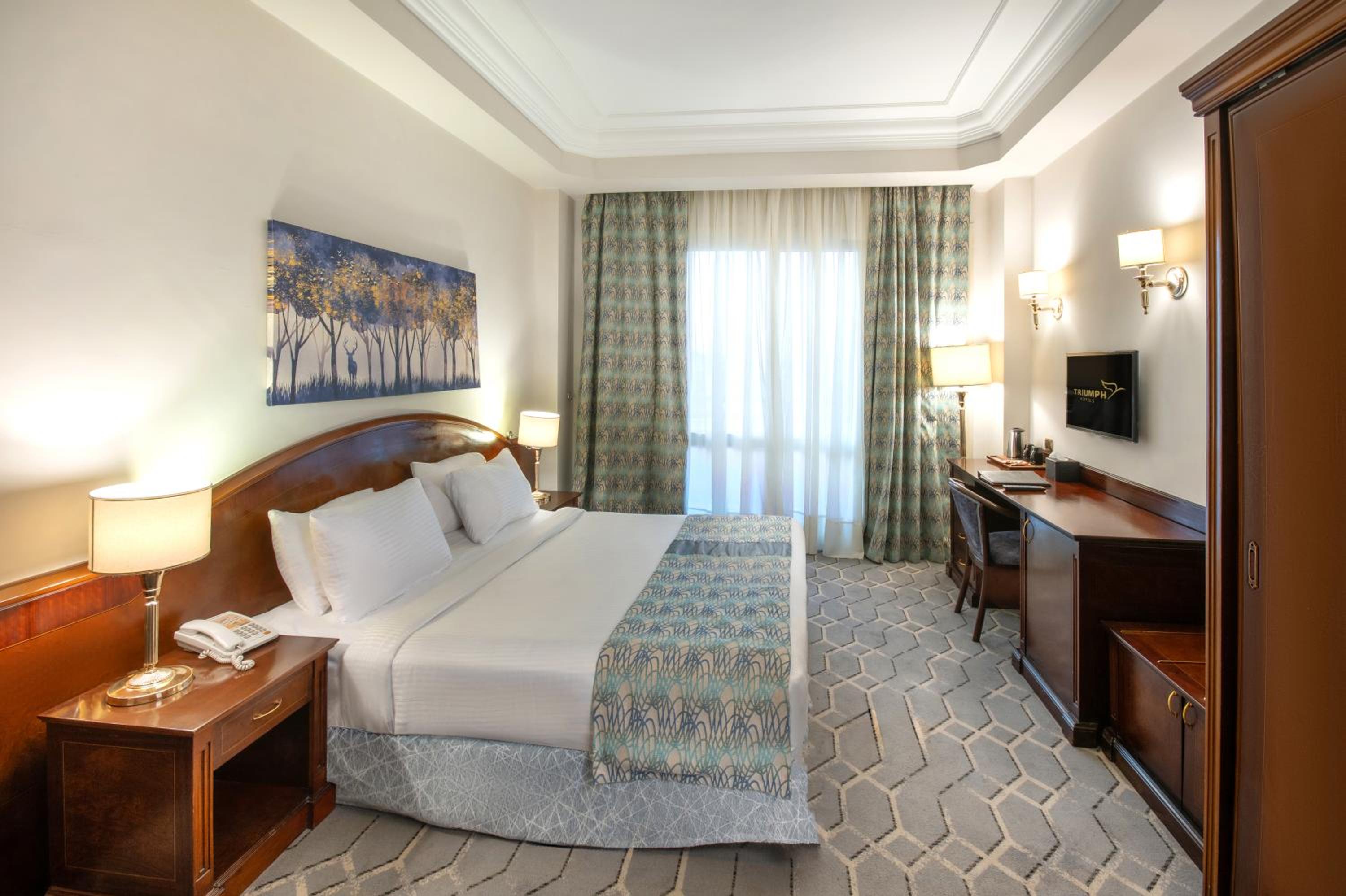 Standard Room - King Bed