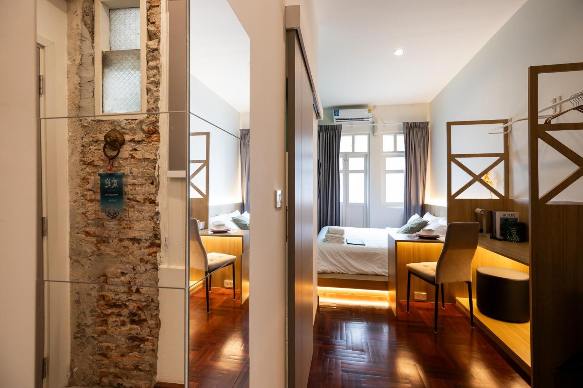 Studio Apartment photo 3