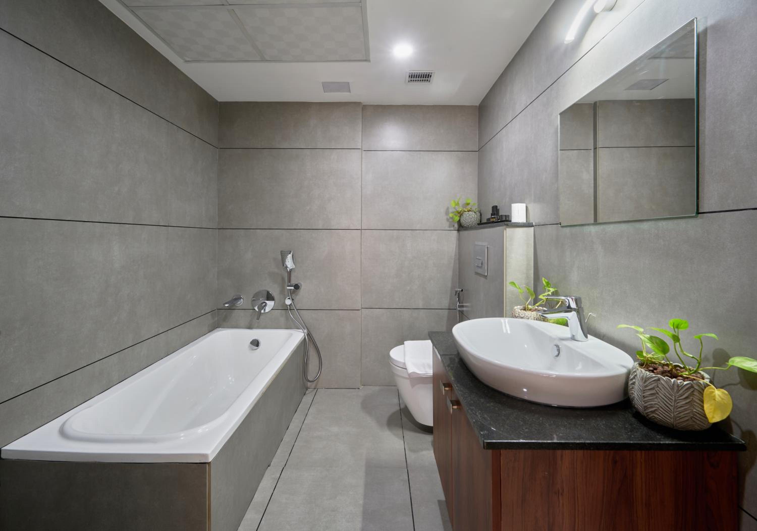 Suite - Photo 5