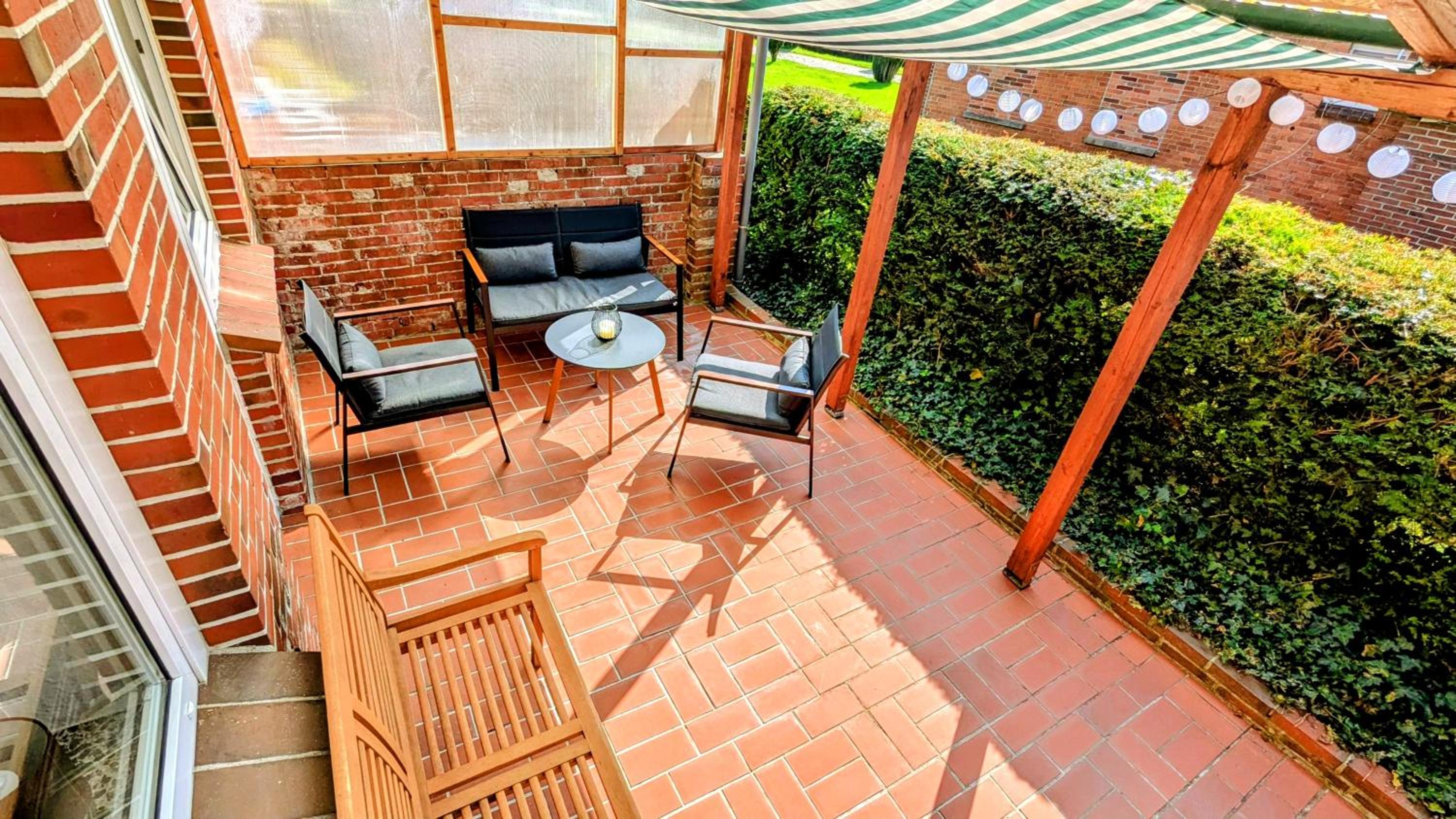 Apartment with Garden View photo 2