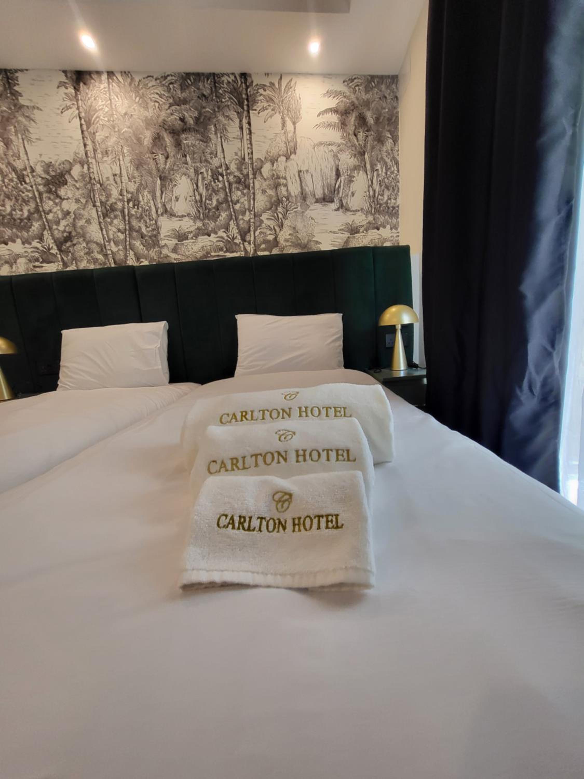 Standard Double or Twin Room - Photo 2