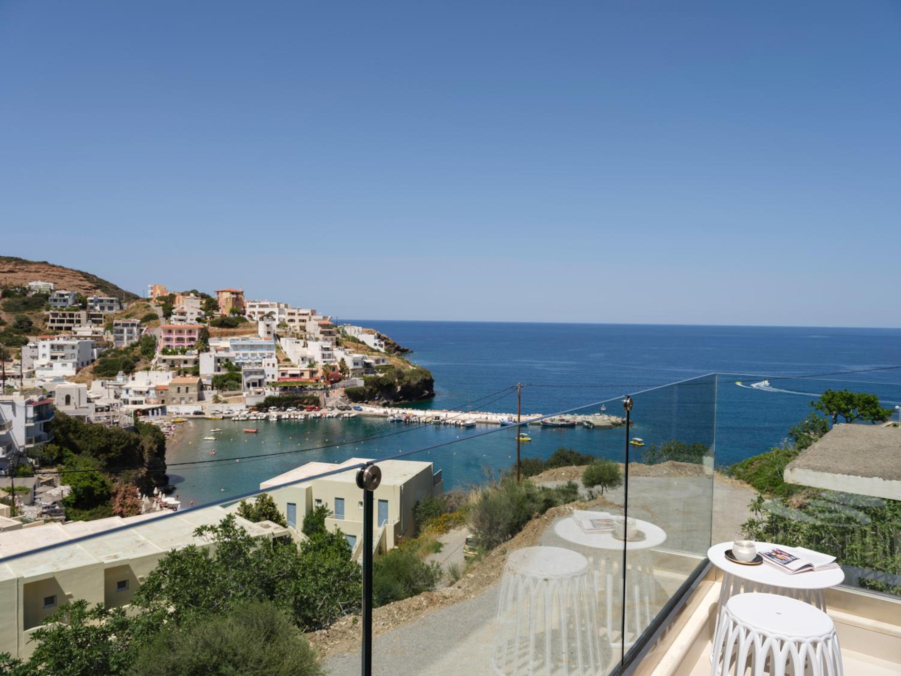 Superior Family Two Bedroom Suite with Sea View photo 2