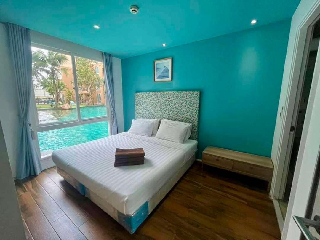 Two-Bedroom Apartment with Pool Access - Photo 12