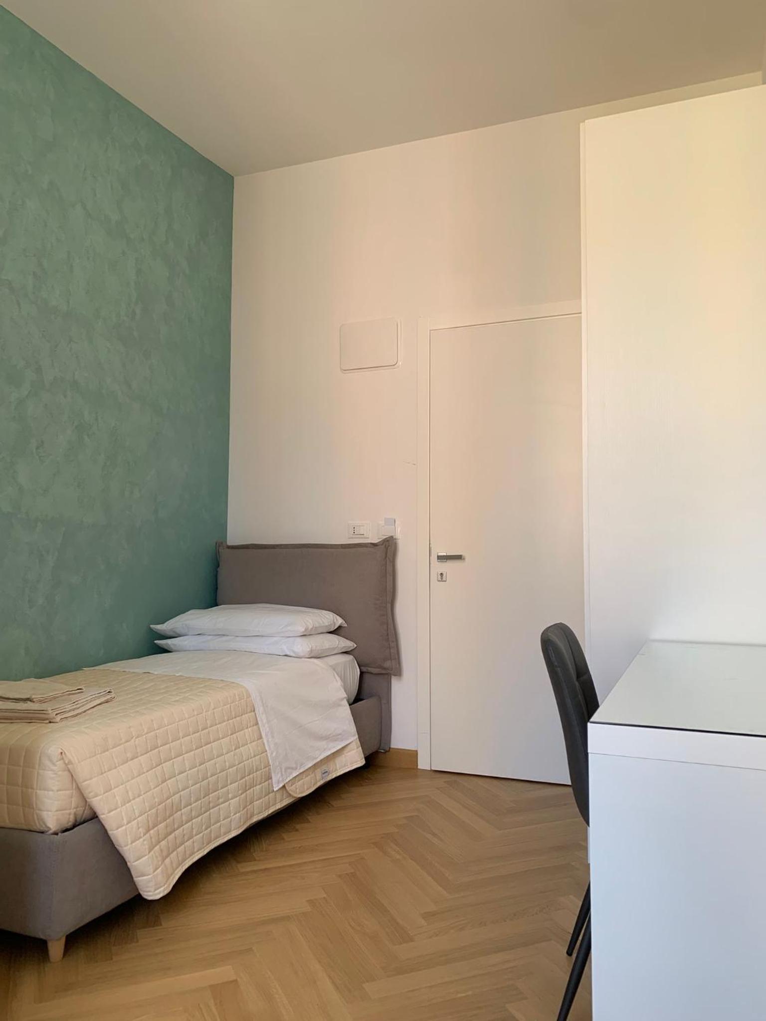 Single Room with Private Bathroom
