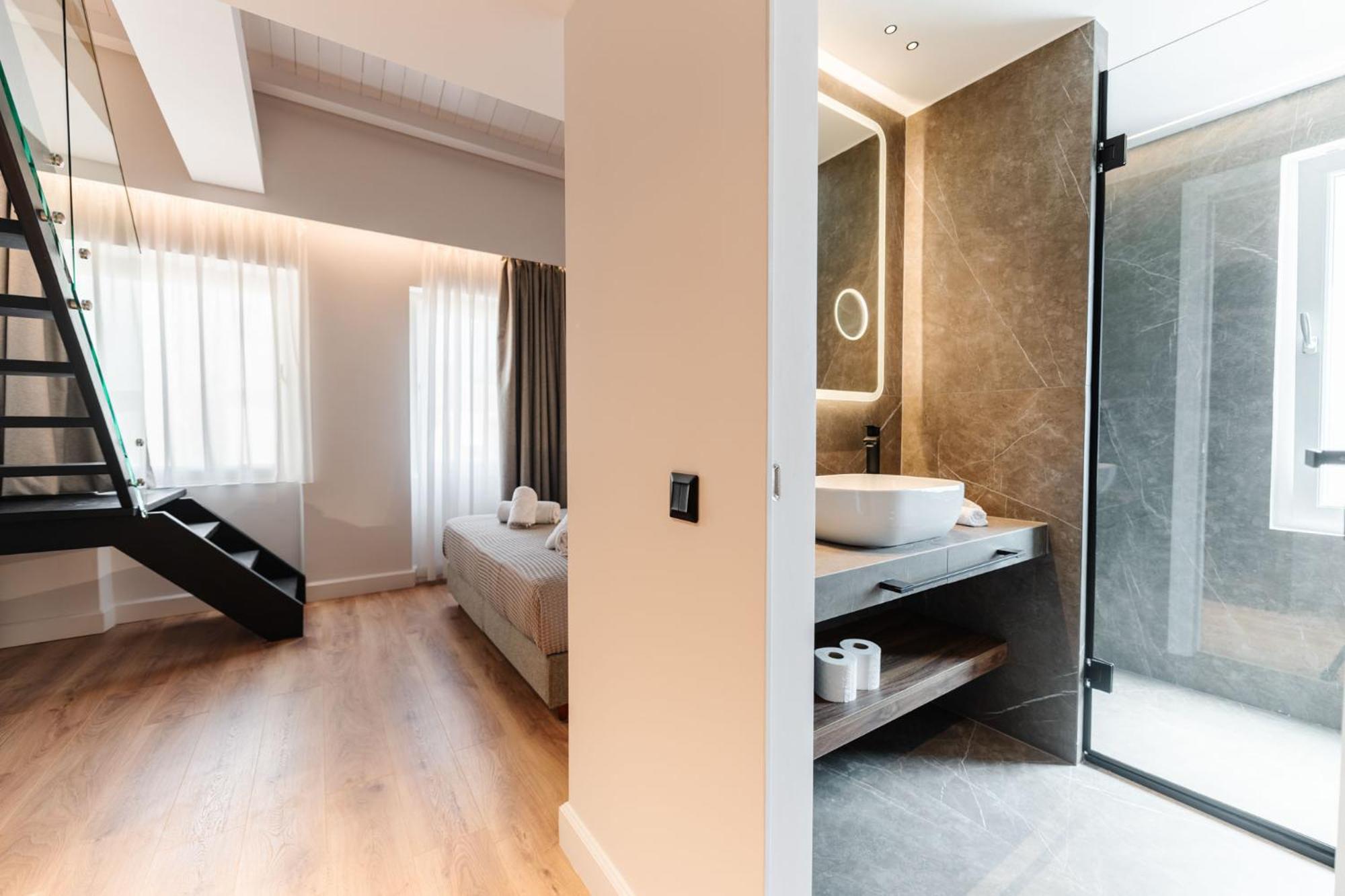 Duplex Suite