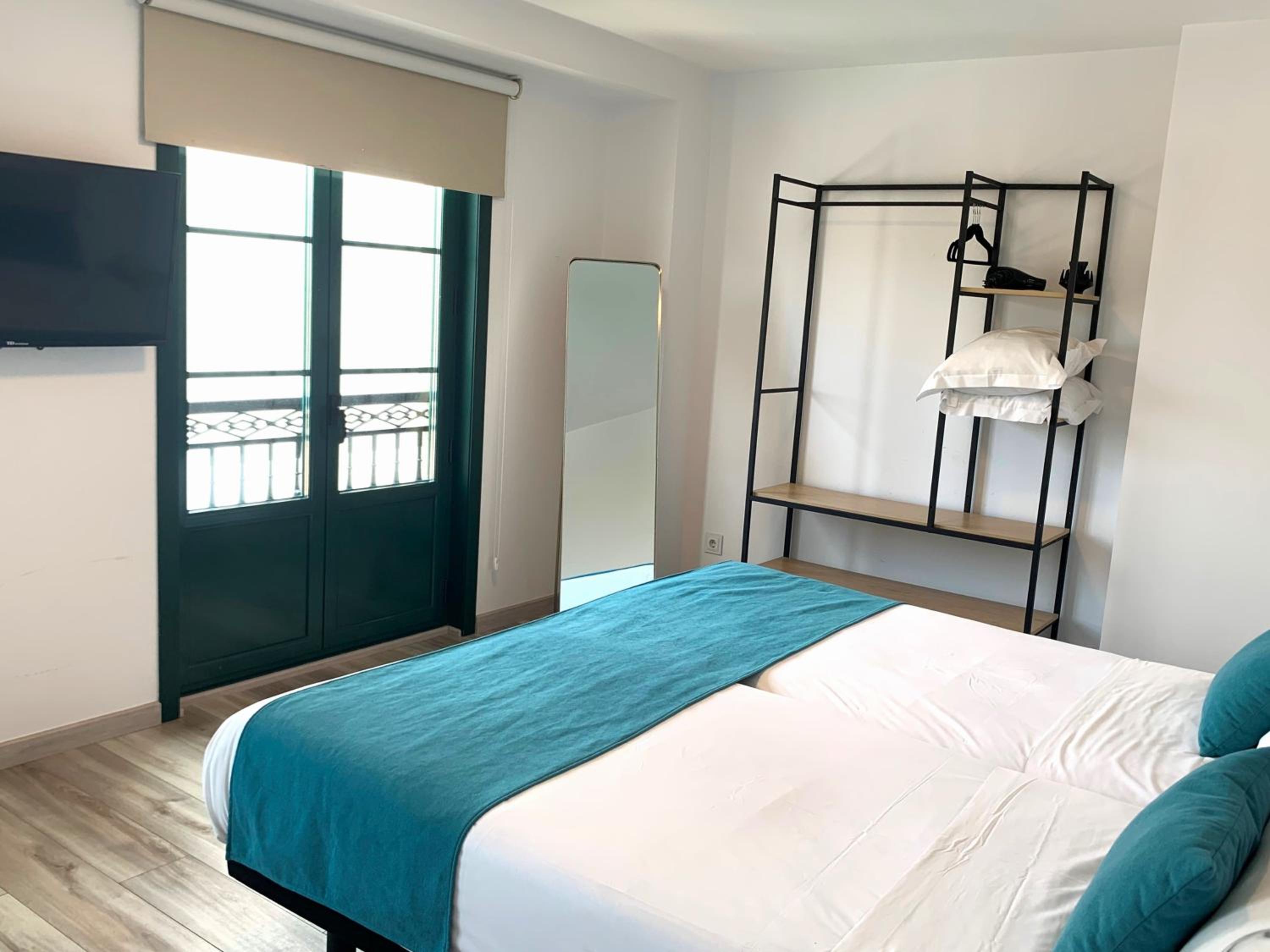 Habitación Doble o Twin con Vista a la Ciudad