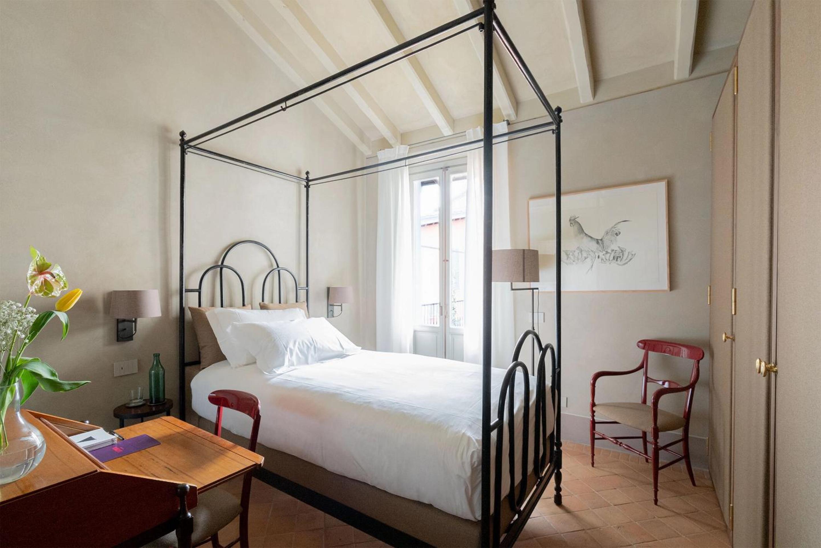 Deluxe Single Room