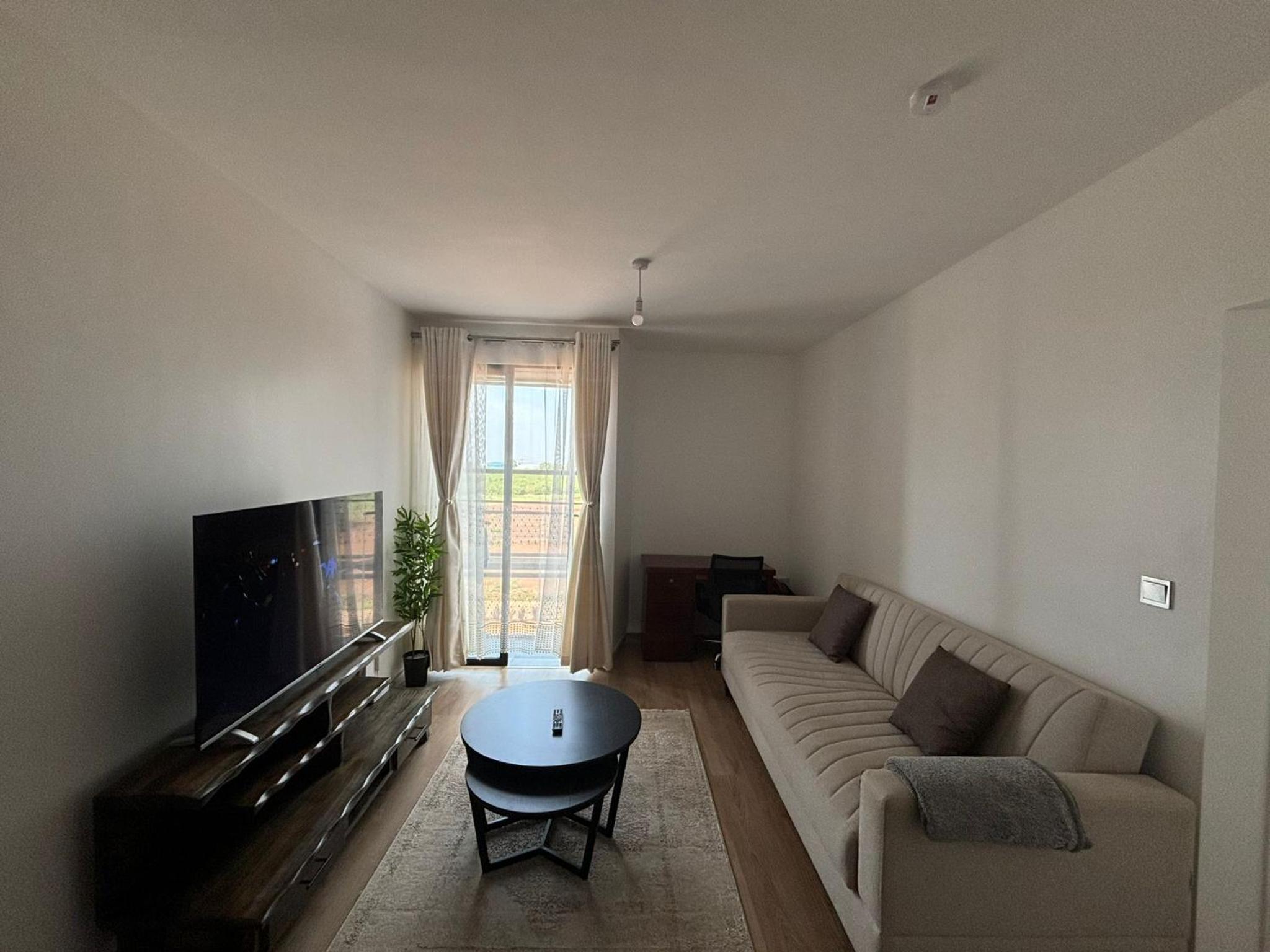 One-Bedroom Apartment photo 3