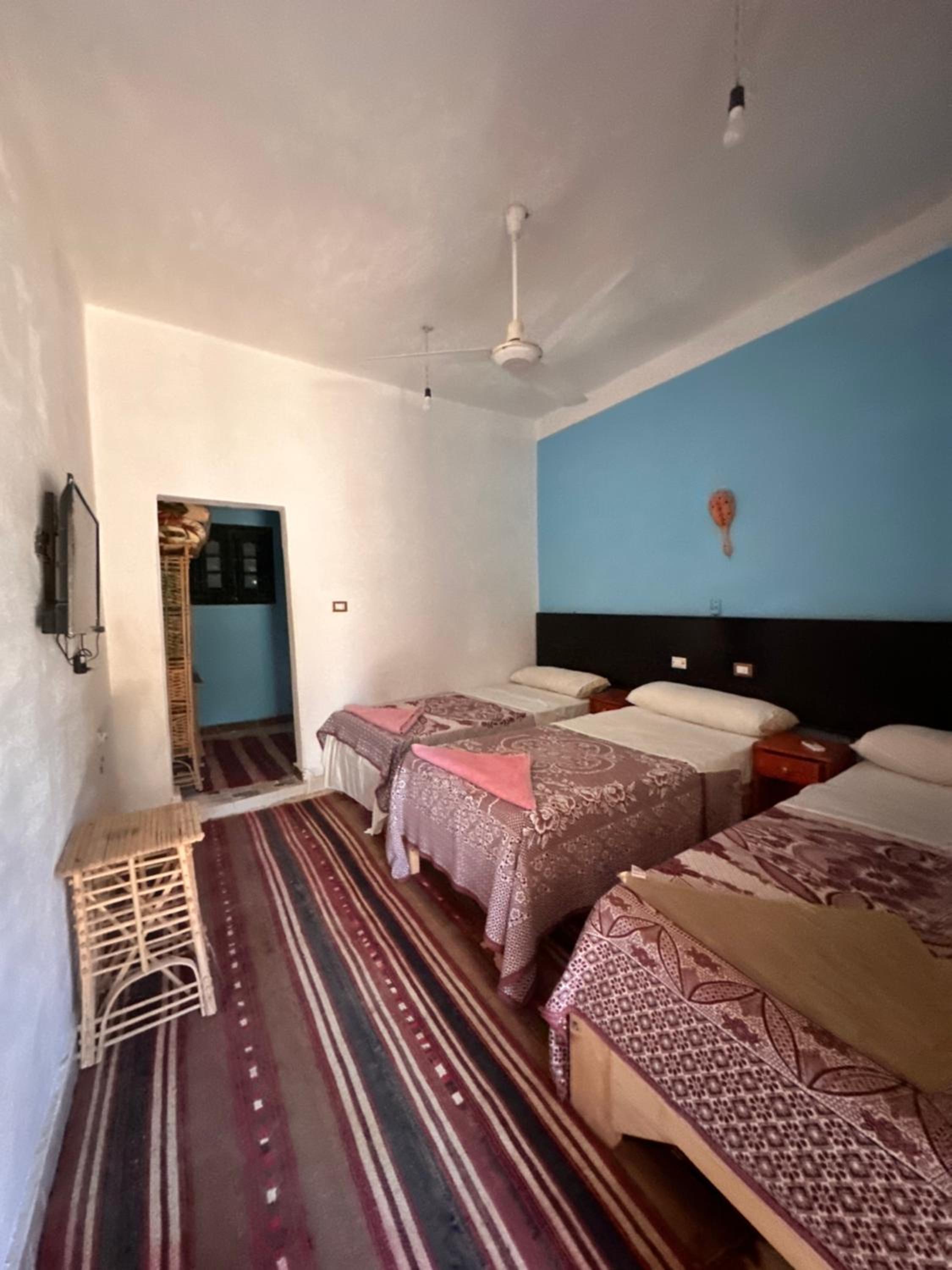 Standard Triple Room - Photo 3