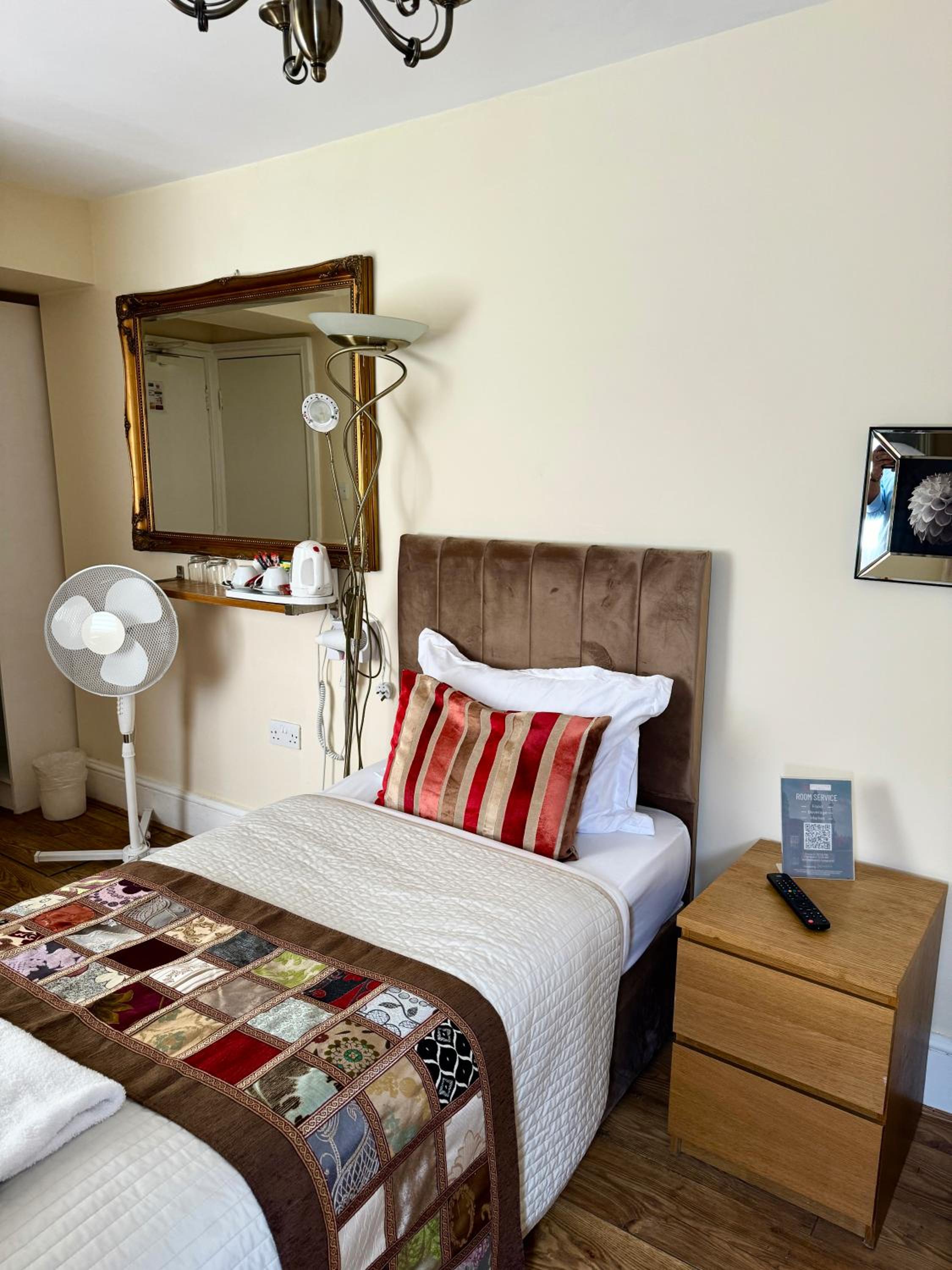 Twin Room photo 2