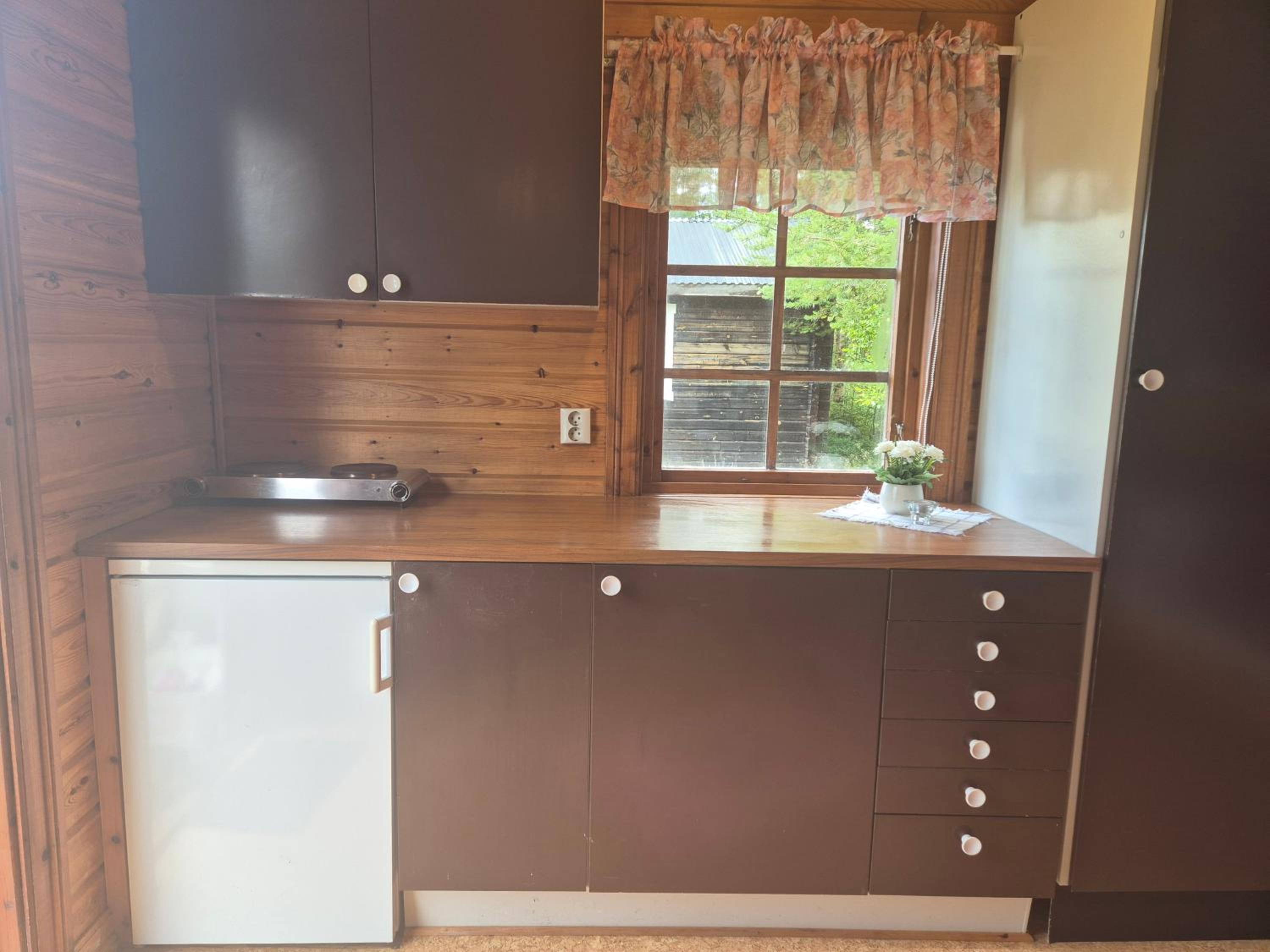 Cottage with Shared Bathroom (2 Adults) photo 3