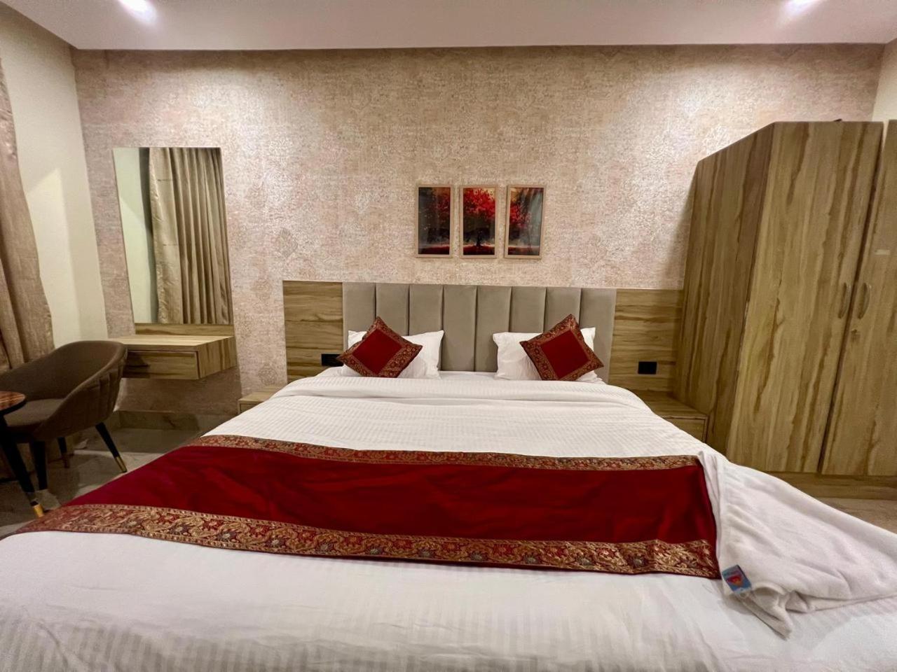 Economy Double Room - Photo 2