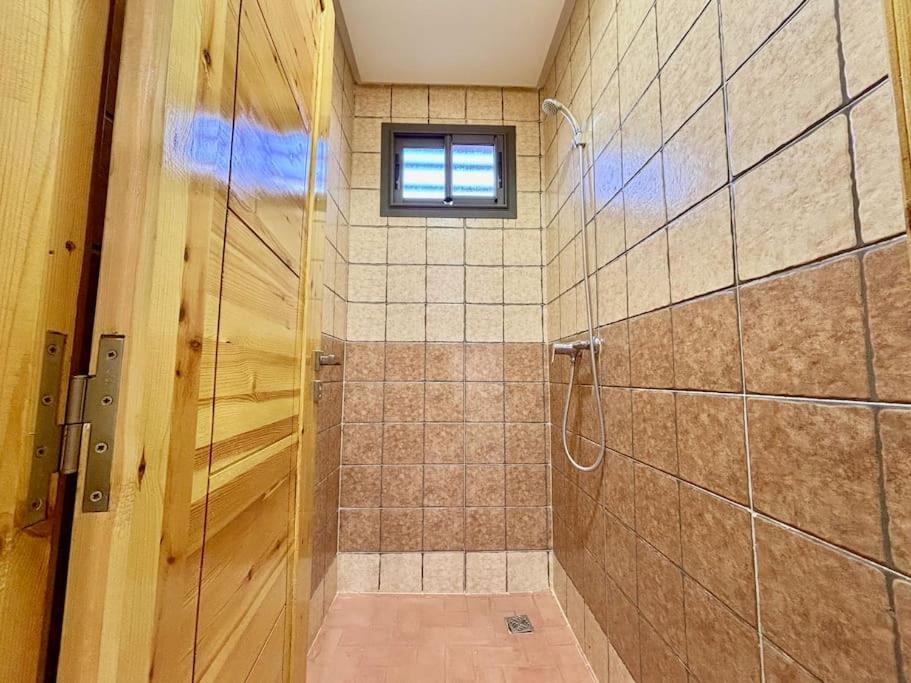 Two-Bedroom Apartment with Pool View photo 3