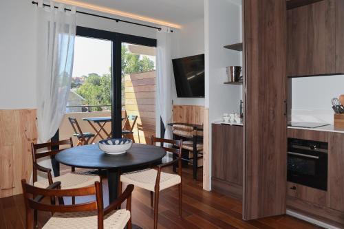 Family Room with Terrace photo 2