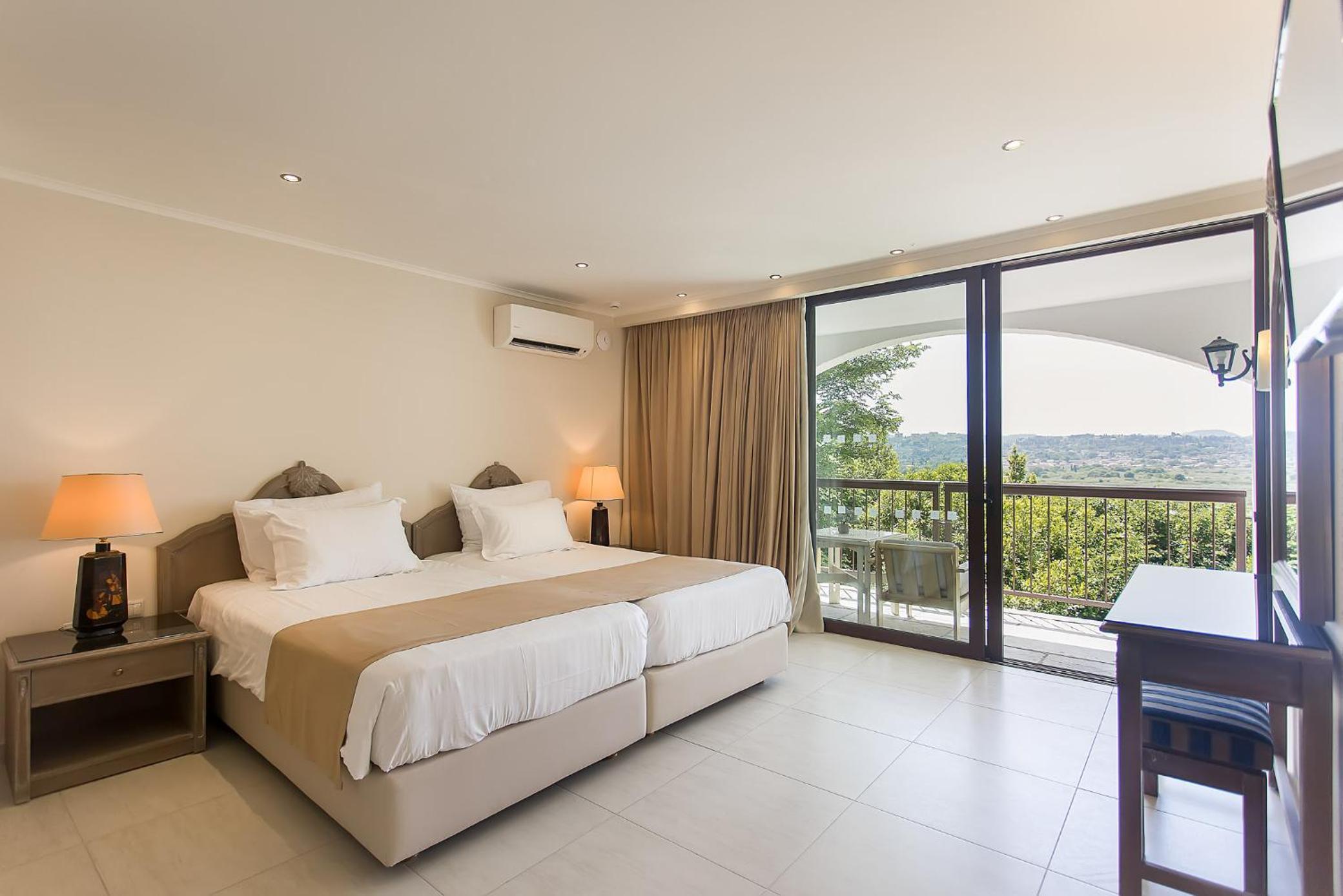 Deluxe Bungalow with Garden View - Photo 1