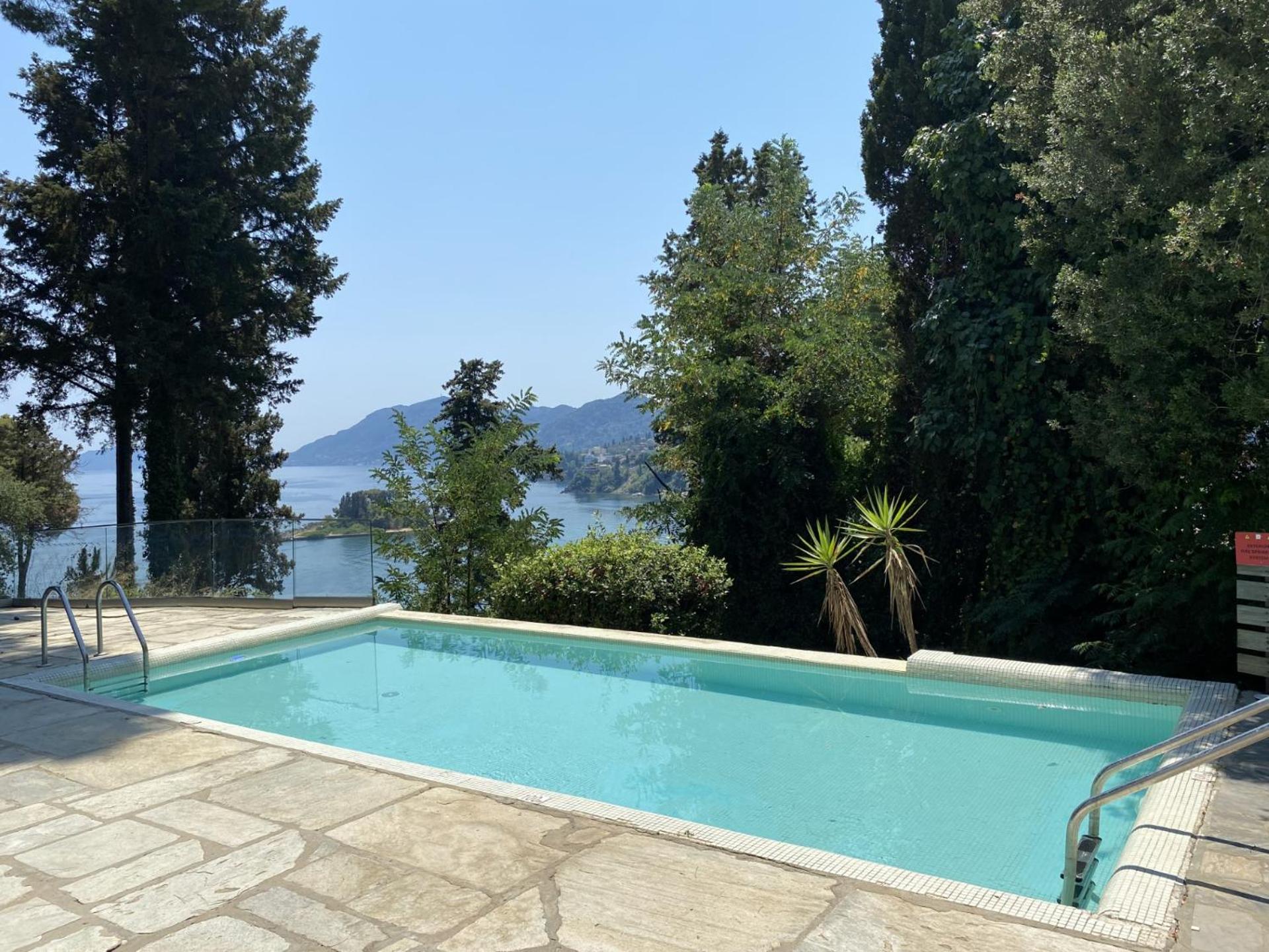 Deluxe Bungalow Sea View with Sharing Pool - Photo 4