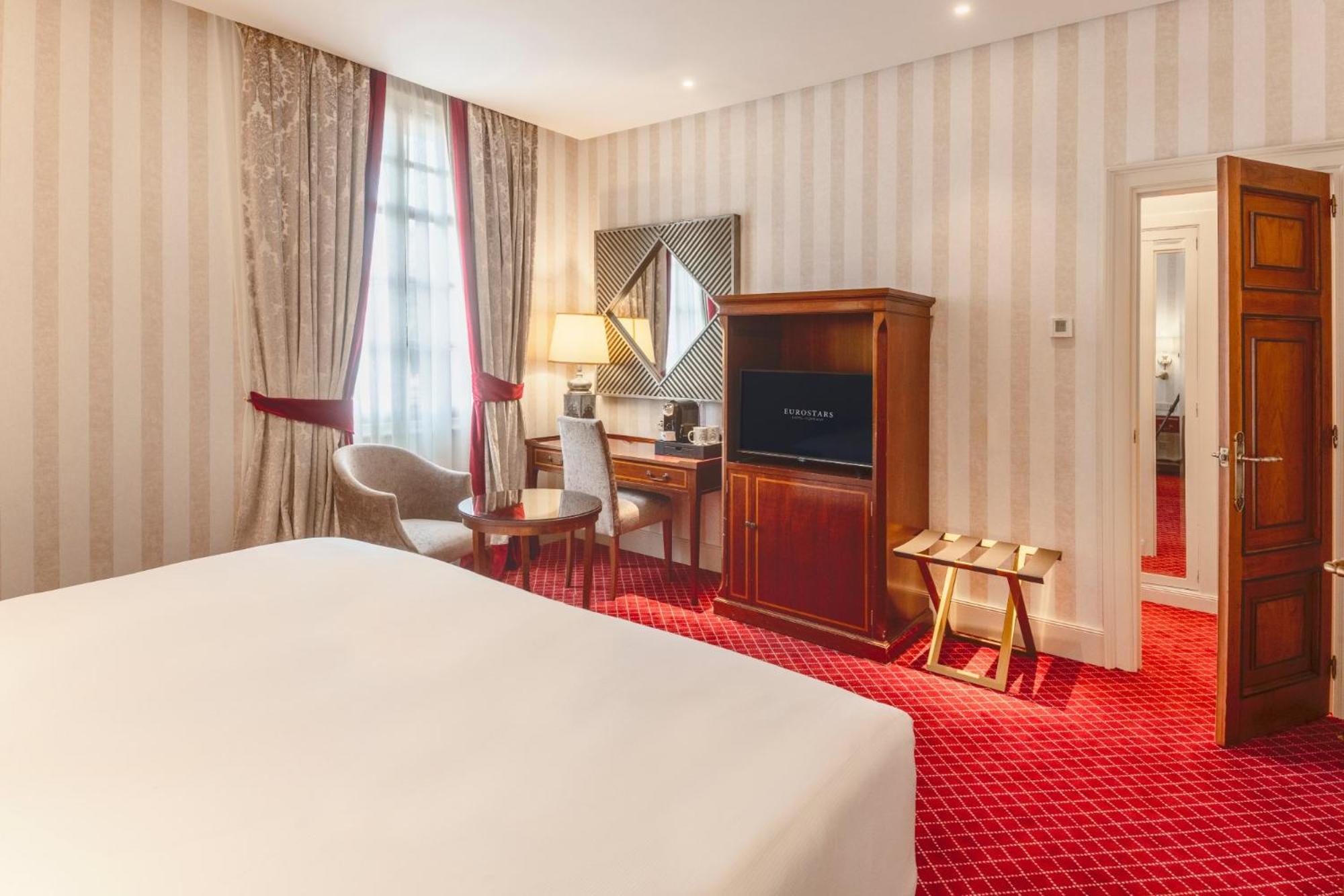 Junior Suite - Photo 7