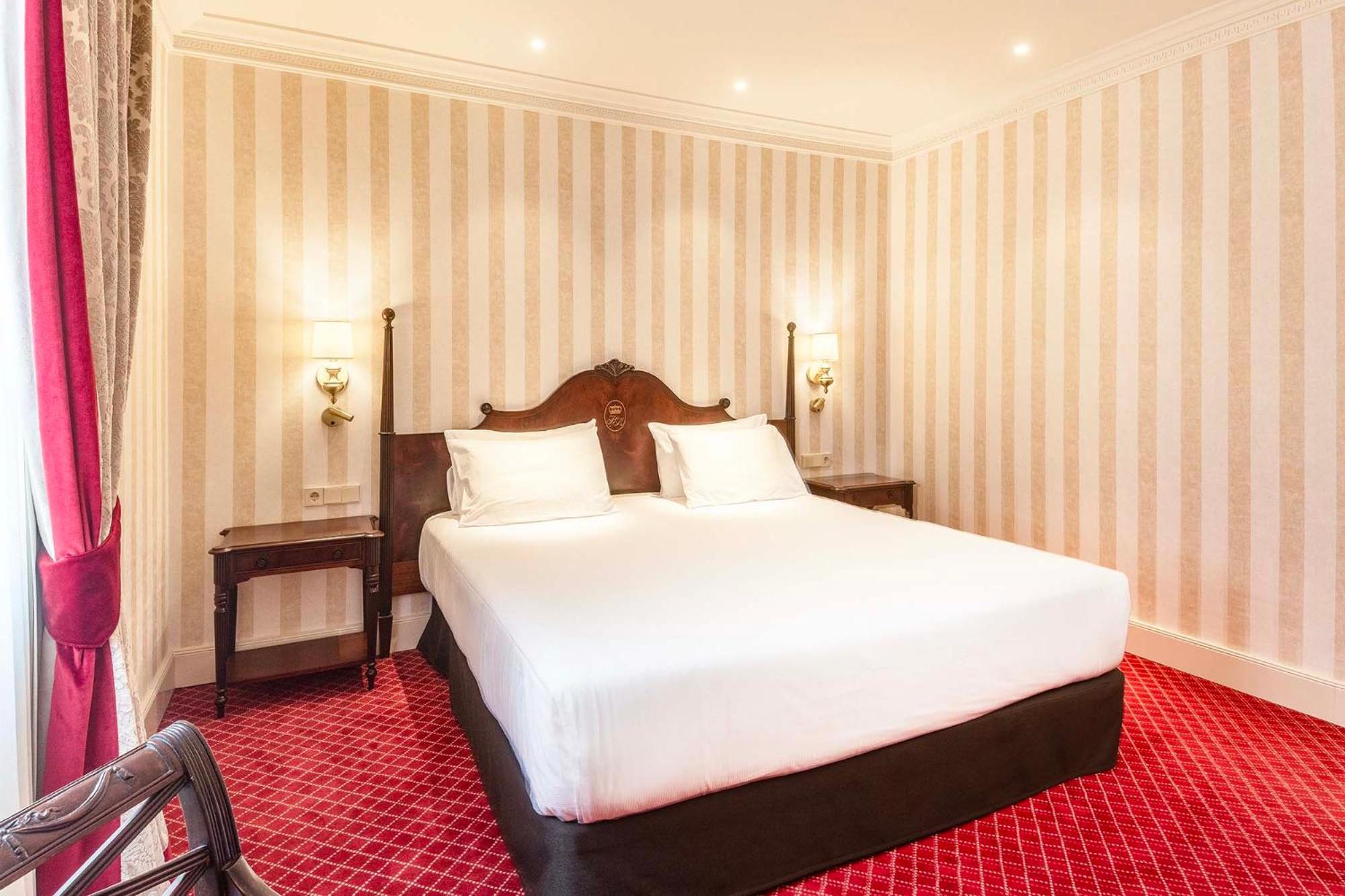 Deluxe Double or Twin Room - Photo 2