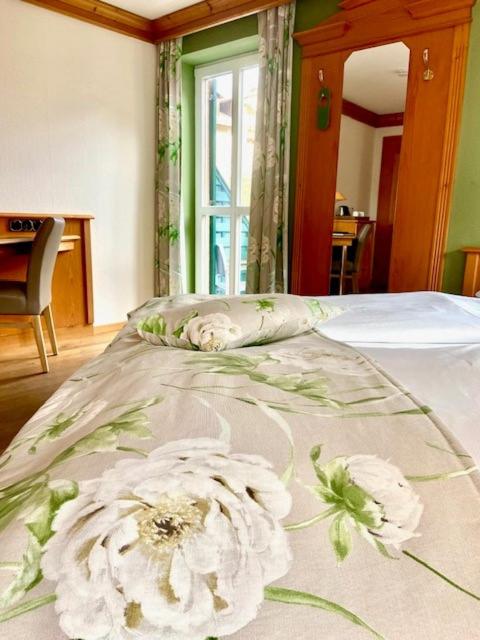 Double Room with Balcony photo 3
