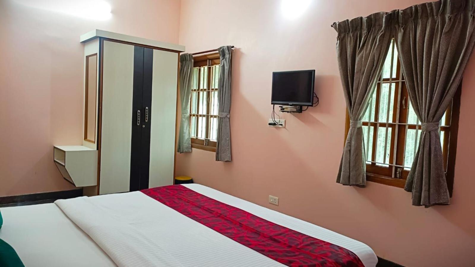 Deluxe Double Room photo 3