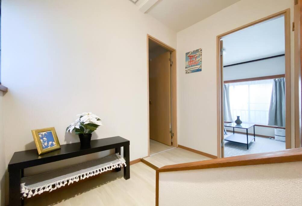 Four-Bedroom Apartment photo 3