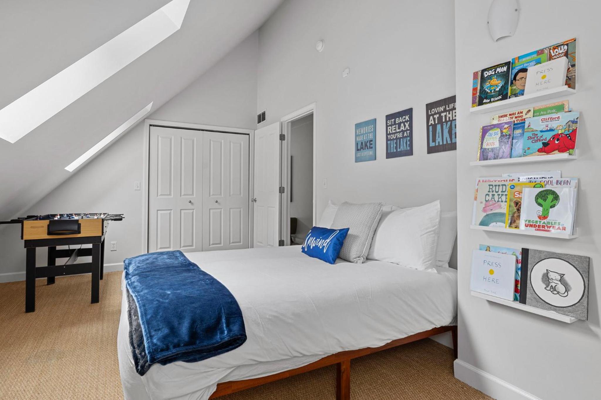 Four-Bedroom Vacation Home photo 2