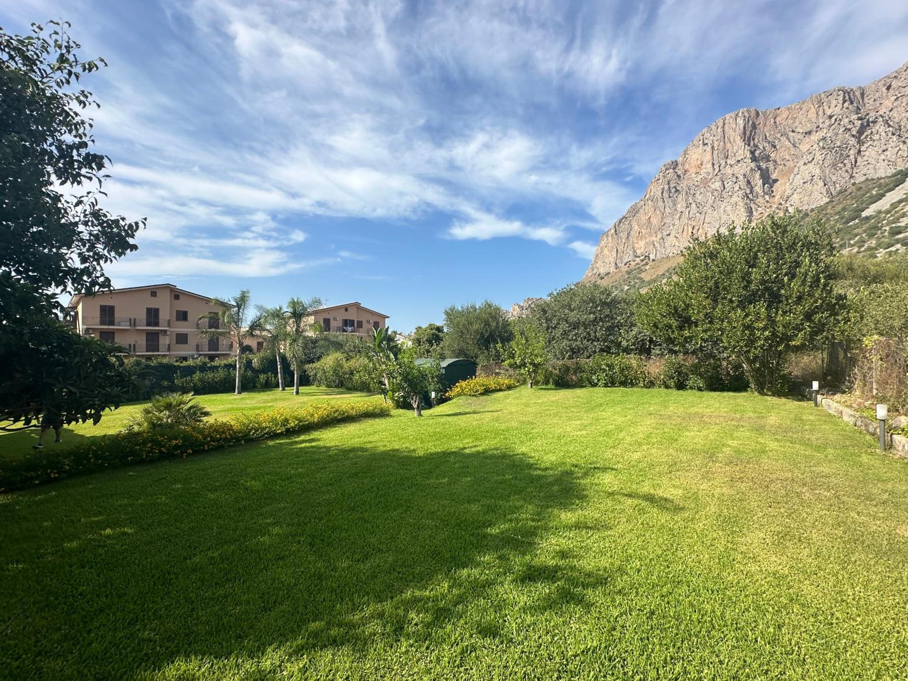 Villa with Garden View photo 3