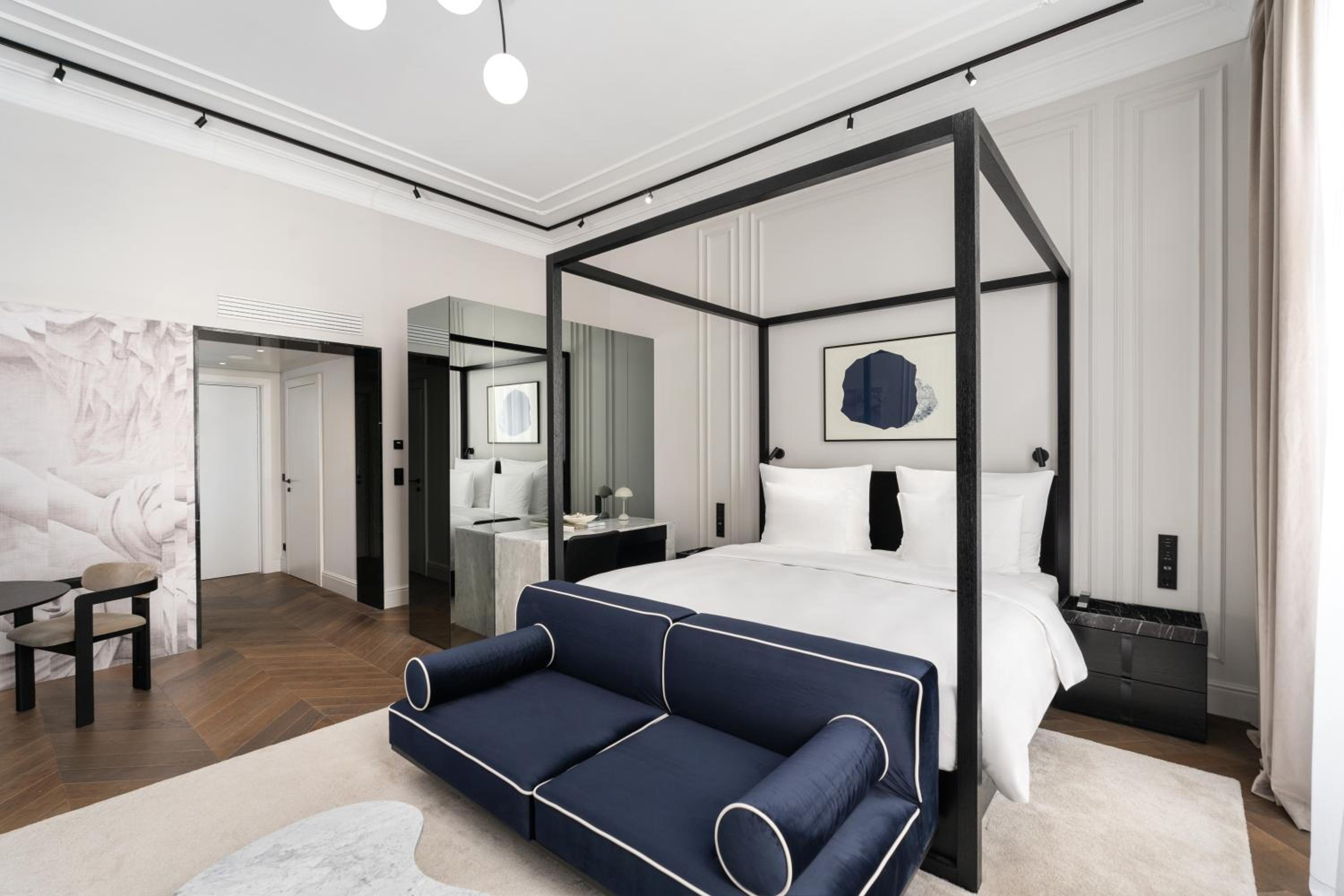 Grand Deluxe Double Room