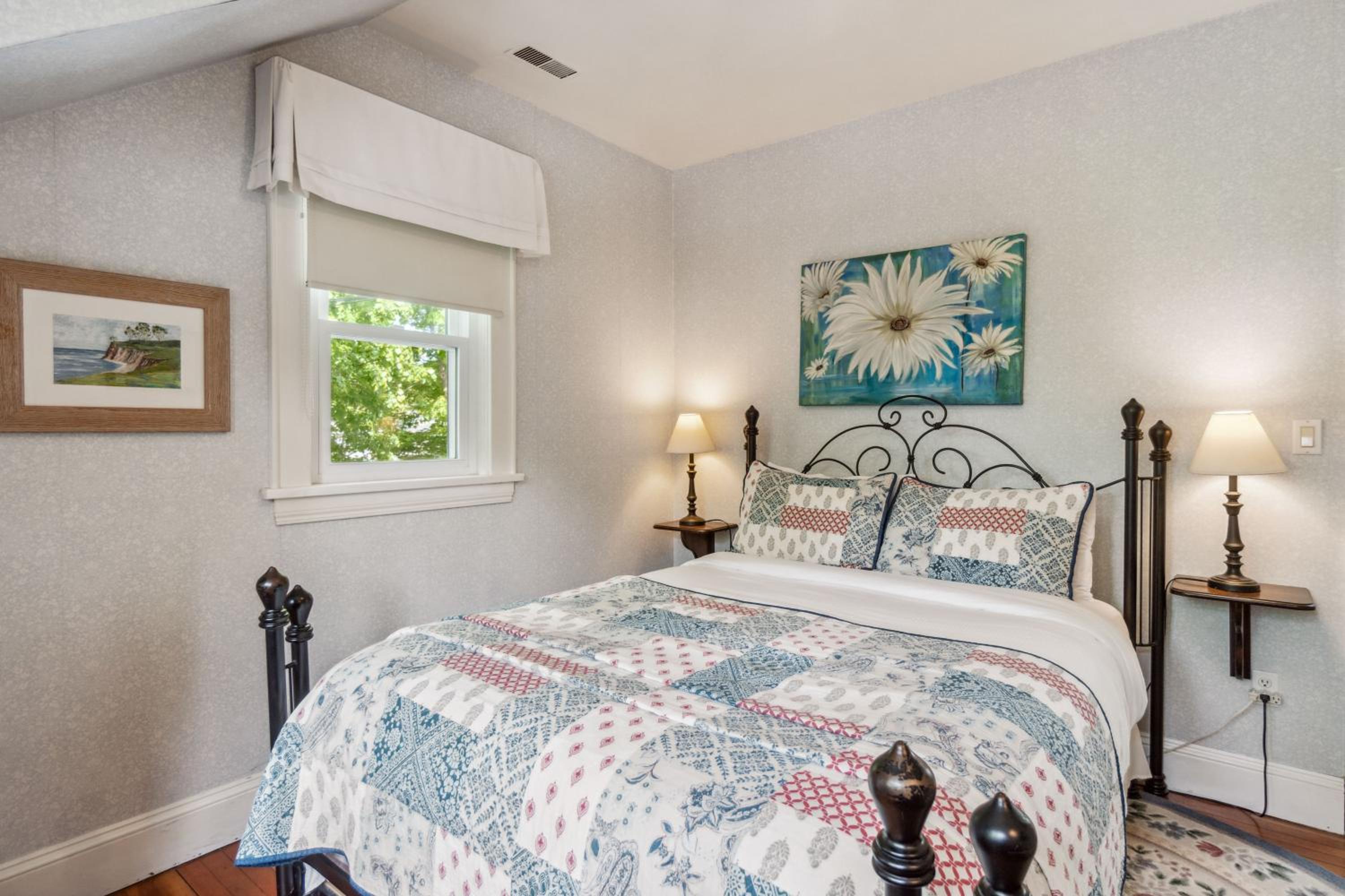 Deluxe Queen Room photo 1