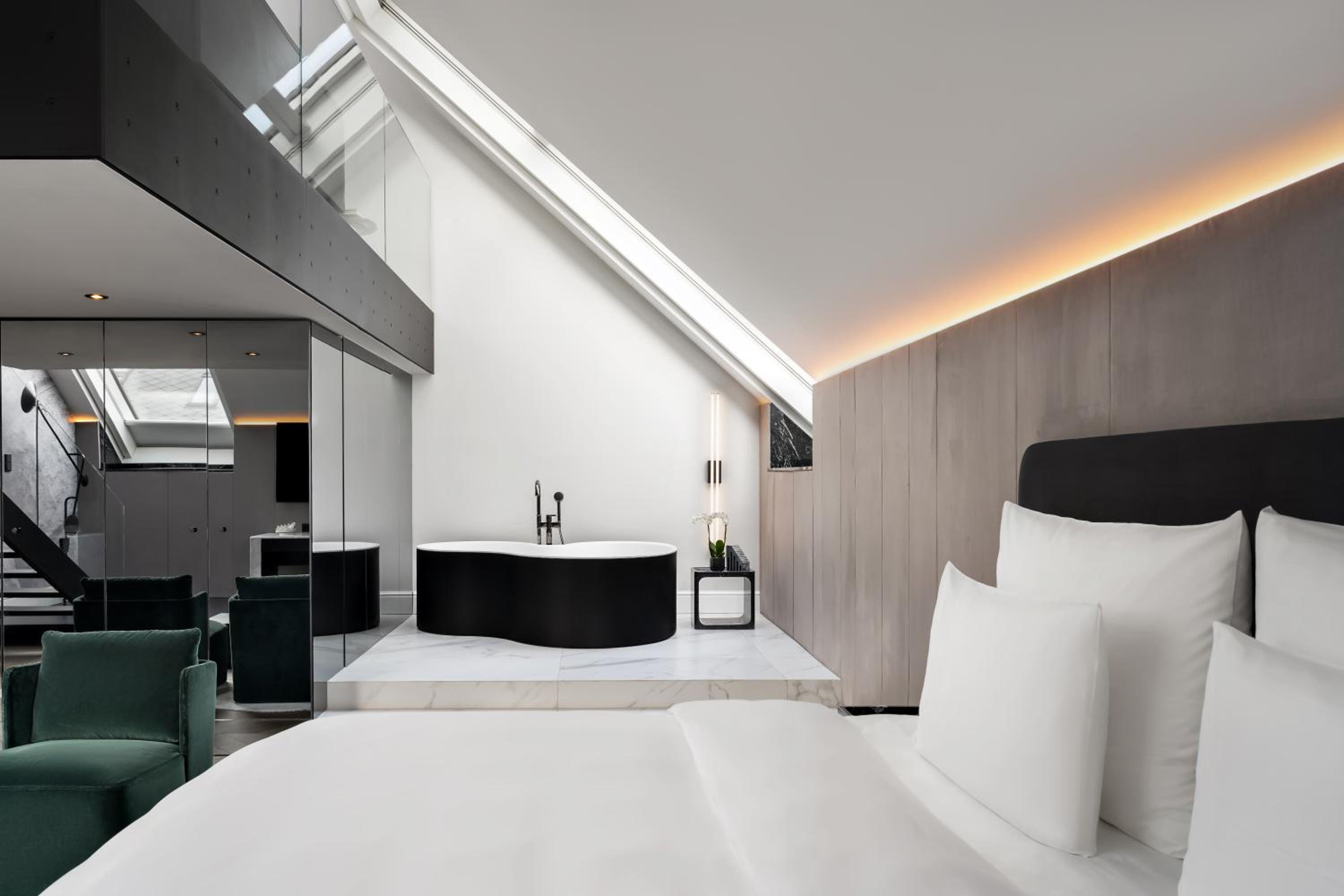 Grand Maisonette Suite