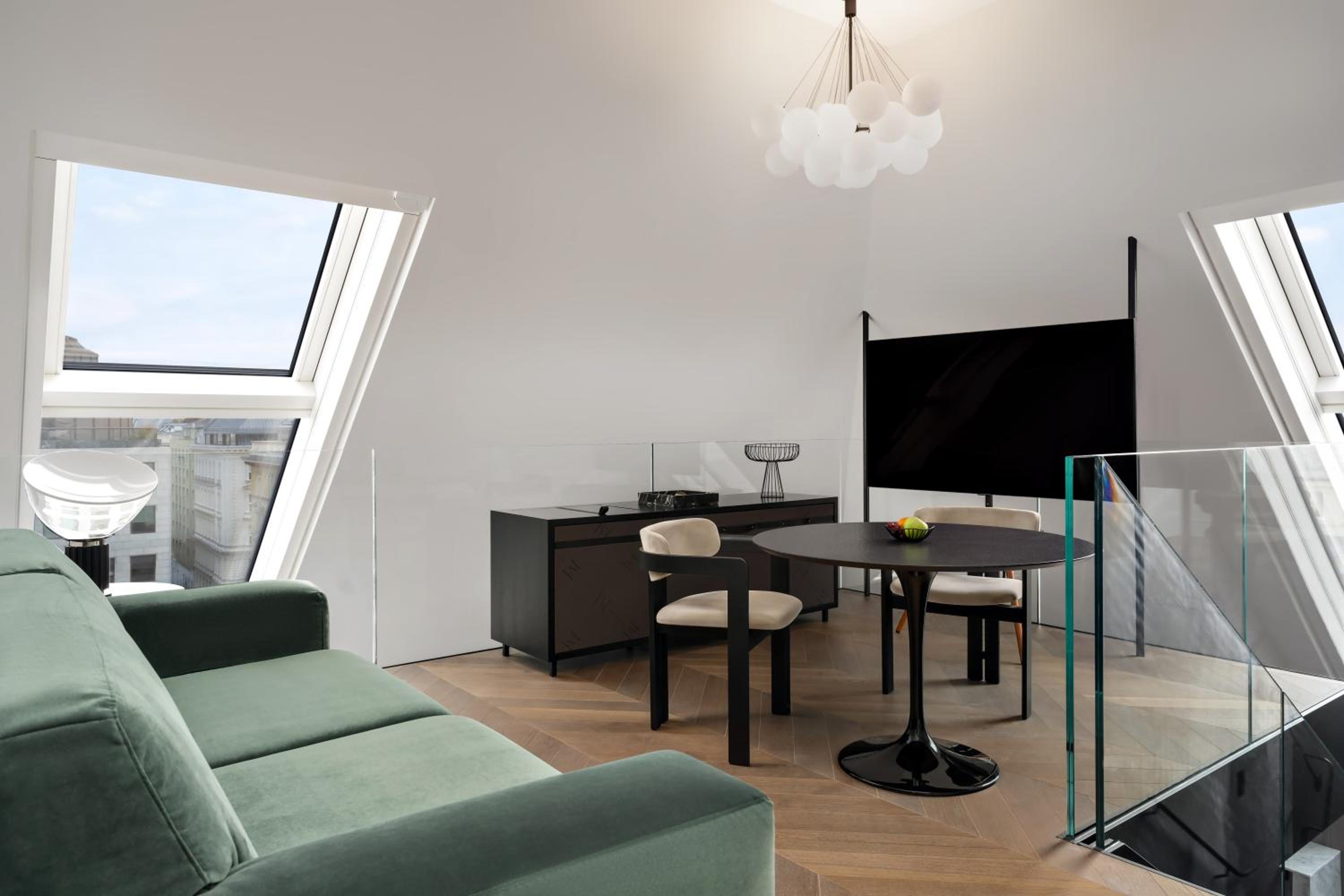 Grand Maisonette Suite