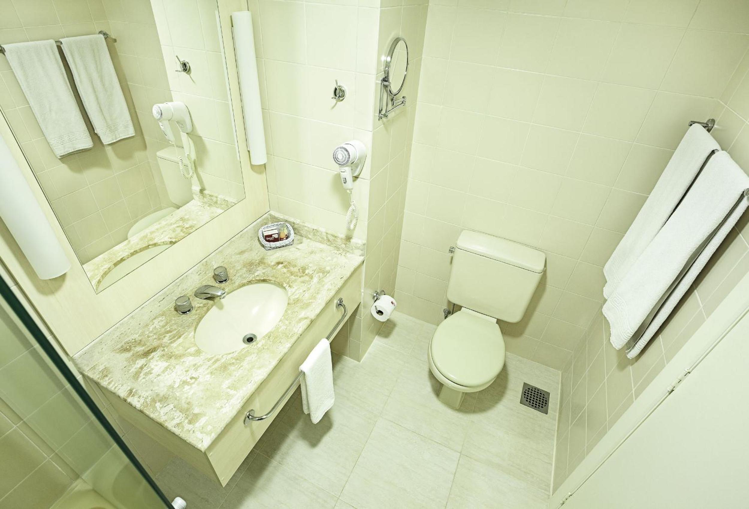 Standard Double or Twin Room - Photo 2