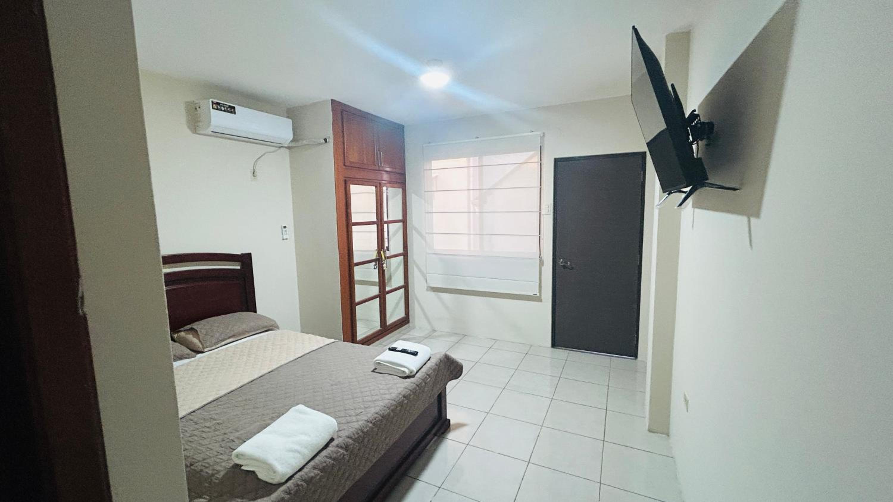 Double Room with Private Bathroom photo 1