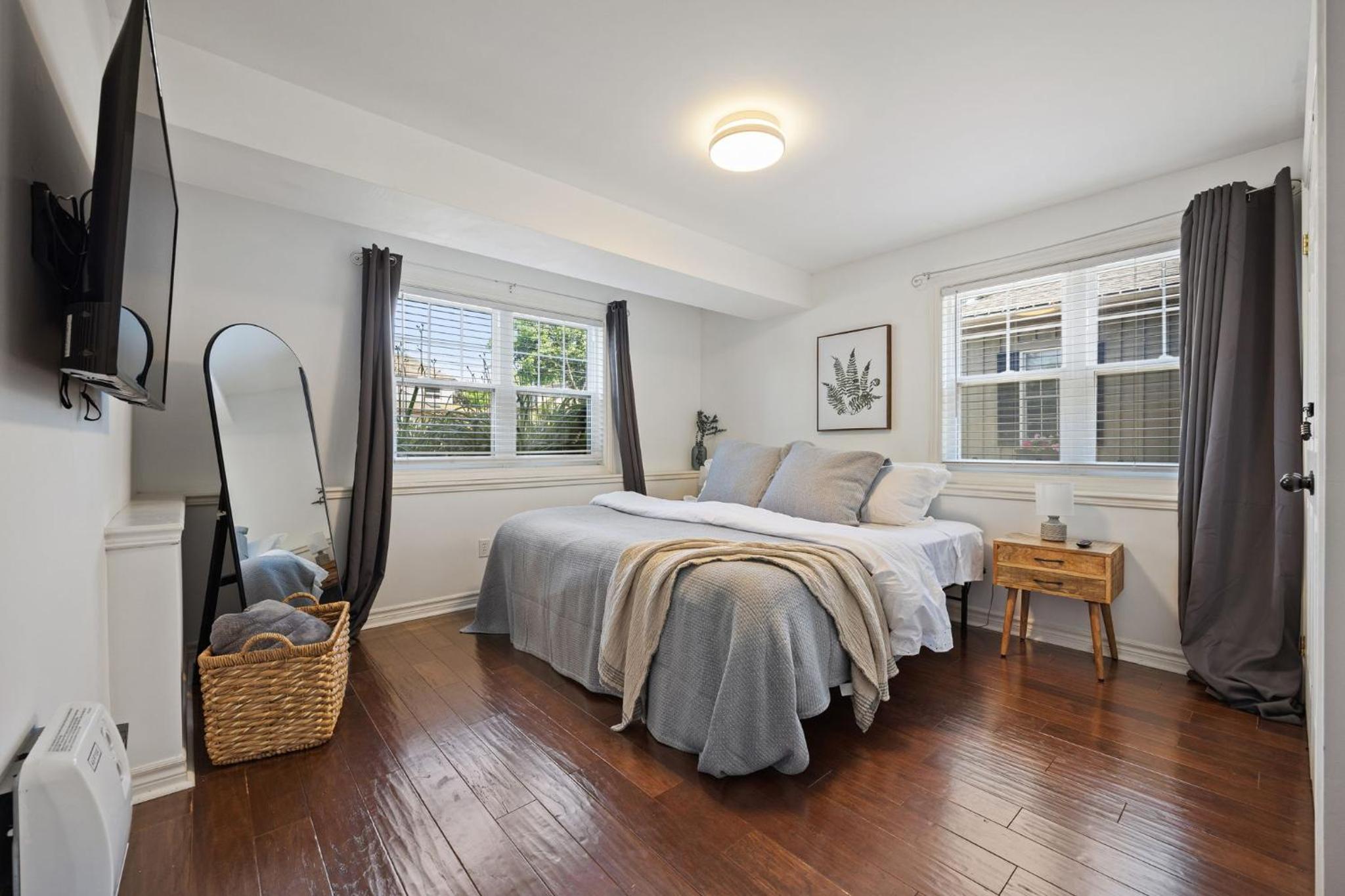 One-Bedroom House photo 1