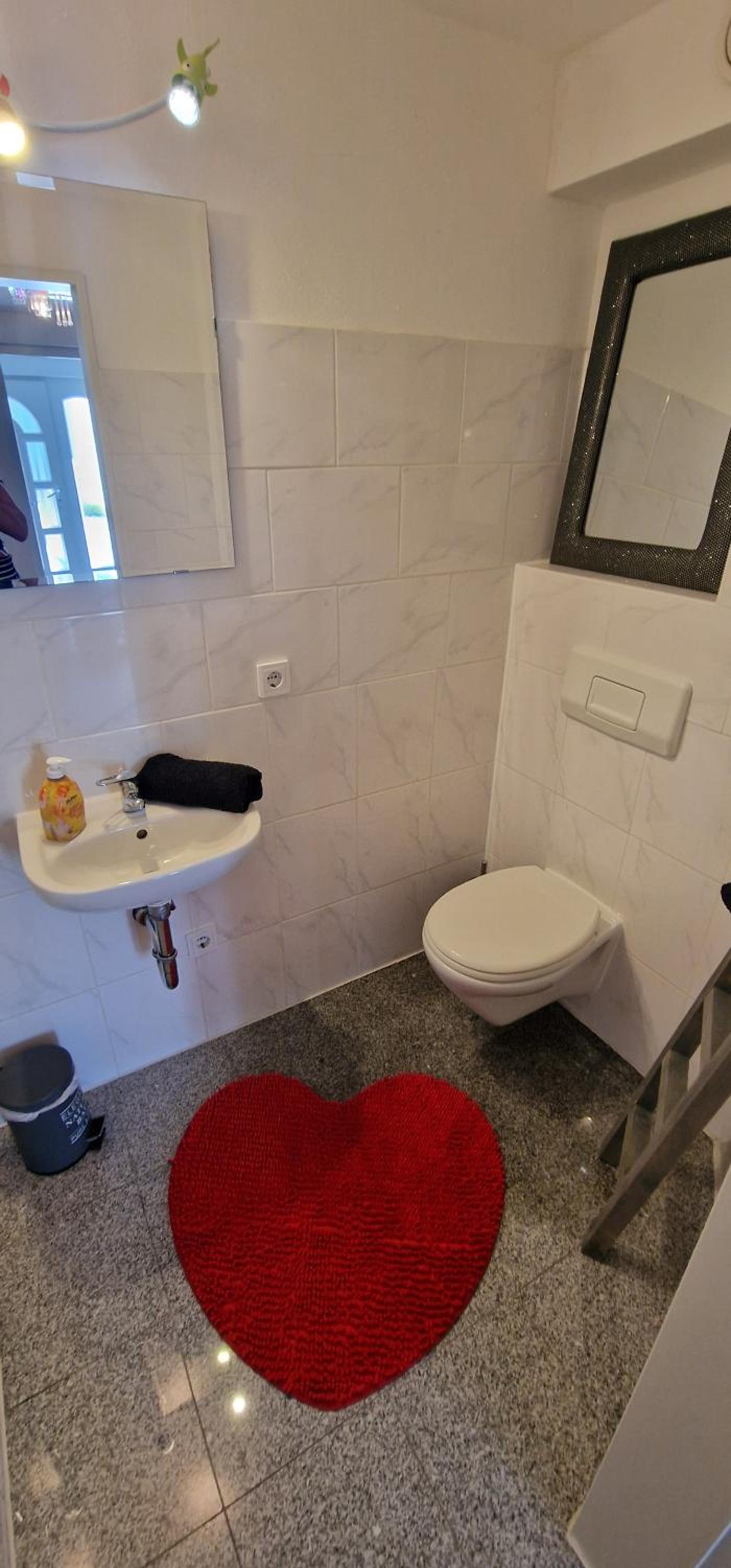 Studio Apartment - Photo 38