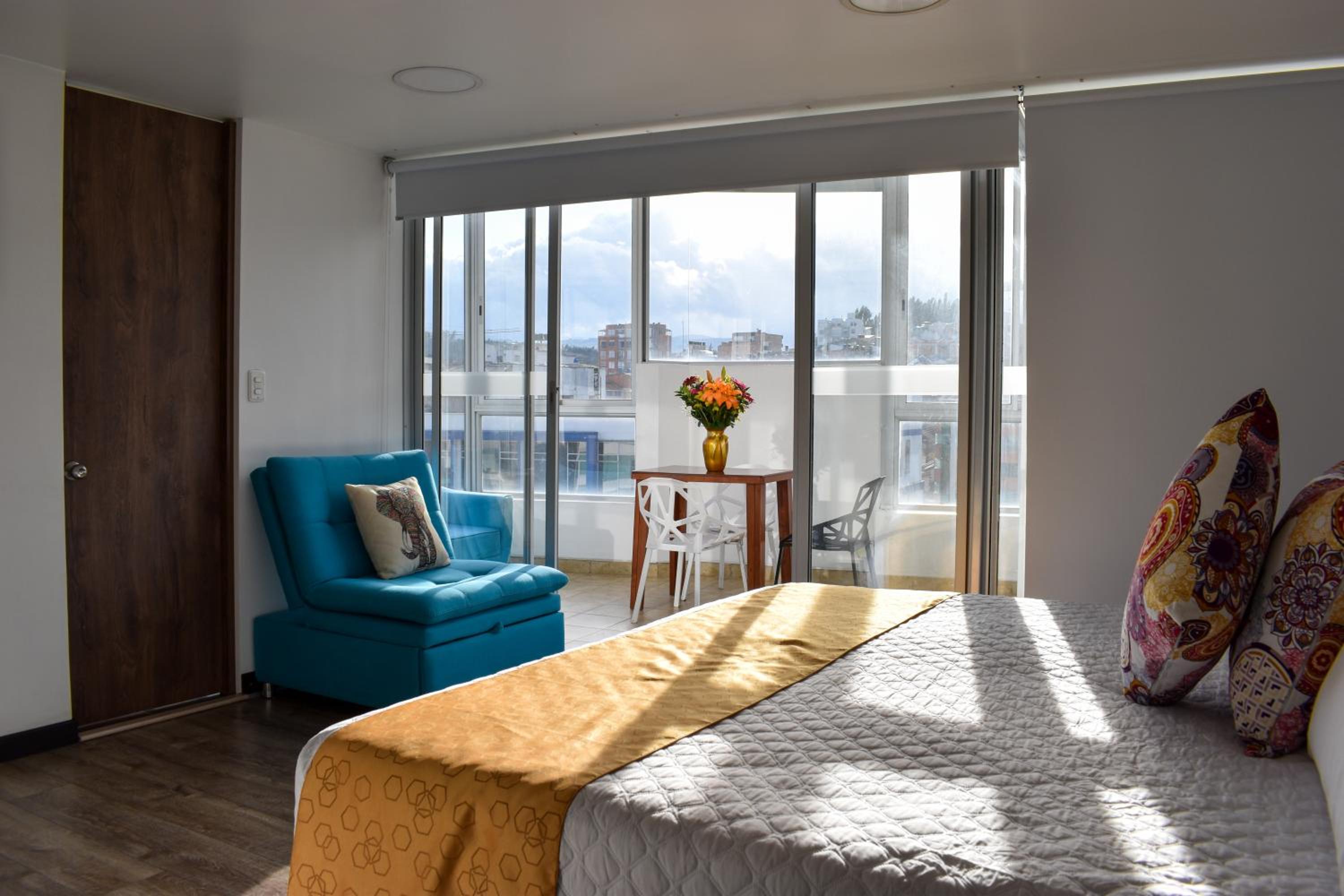Suite with Balcony photo 1