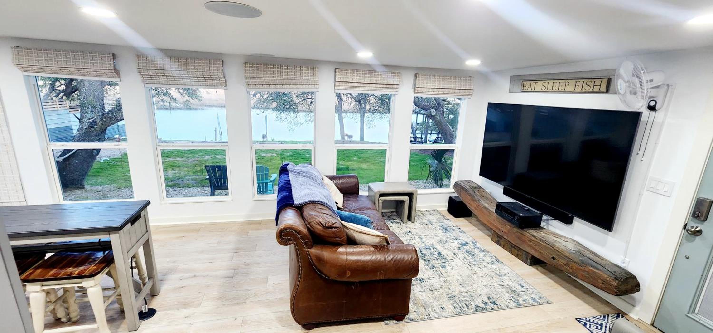 Three-Bedroom House photo 1