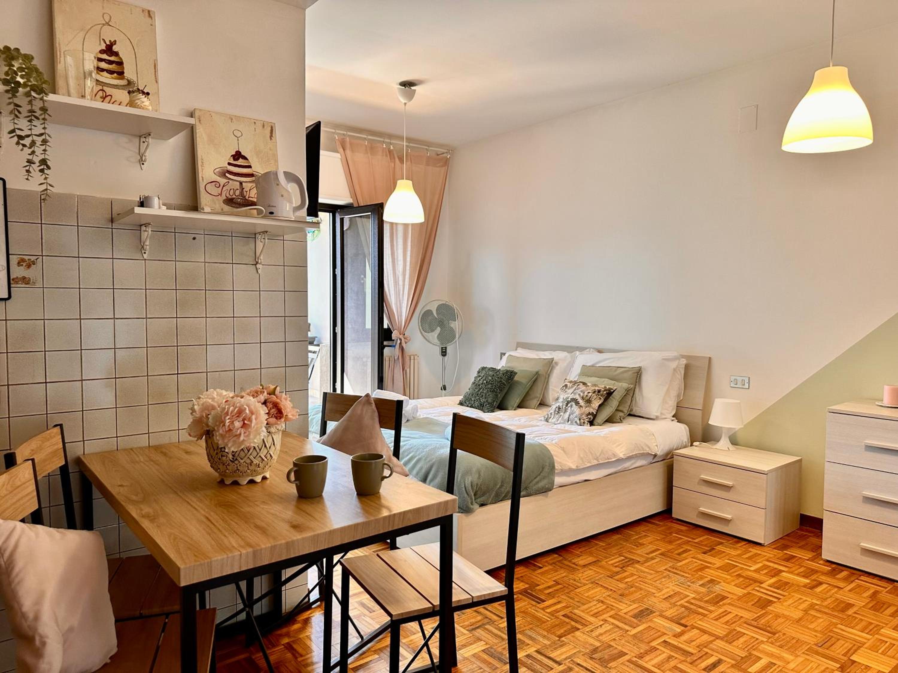 One-Bedroom Apartment