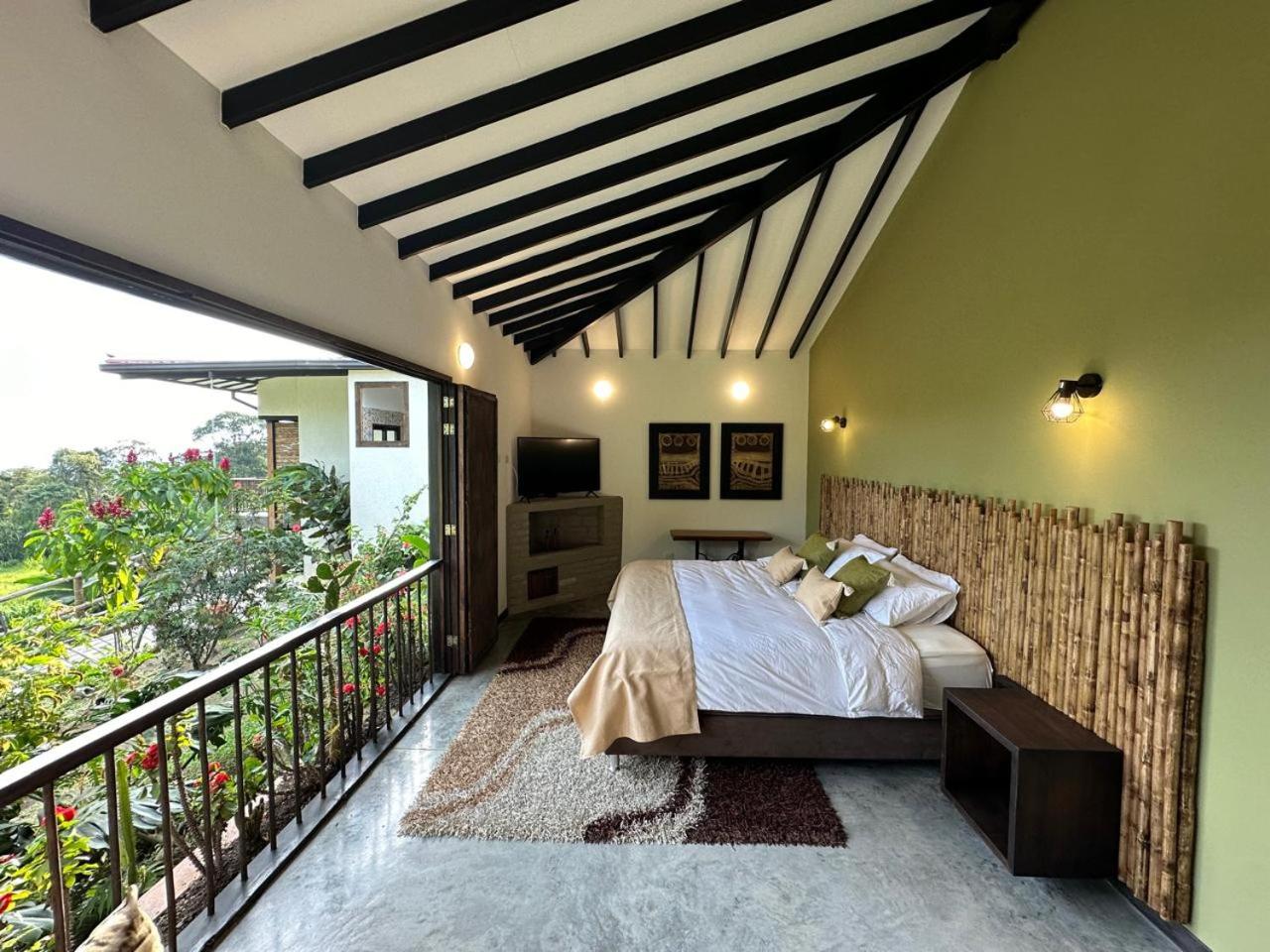 King Suite with Spa Bath