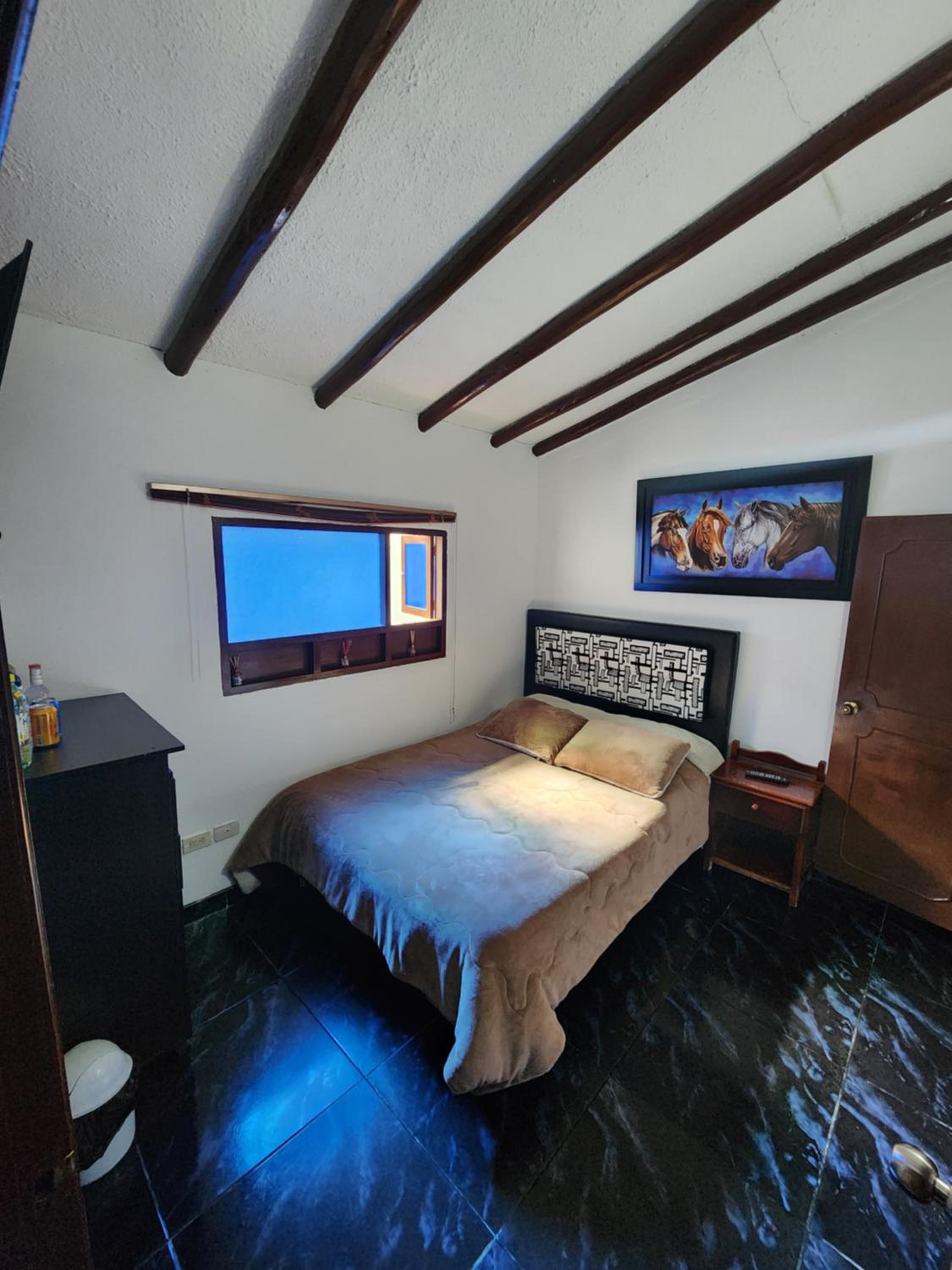 Double Room with Private Bathroom photo 1