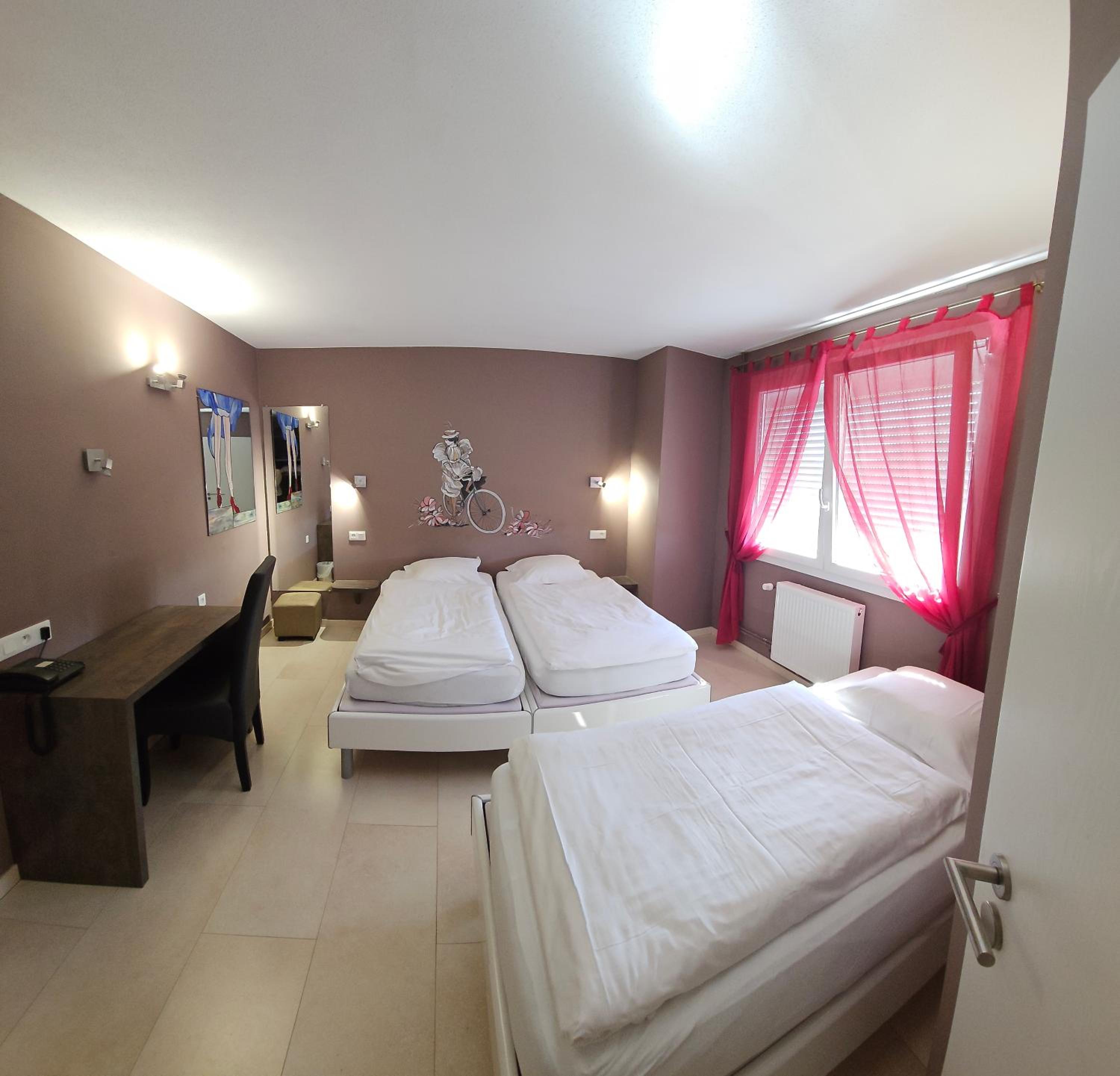 Comfort Triple Room - Photo 1
