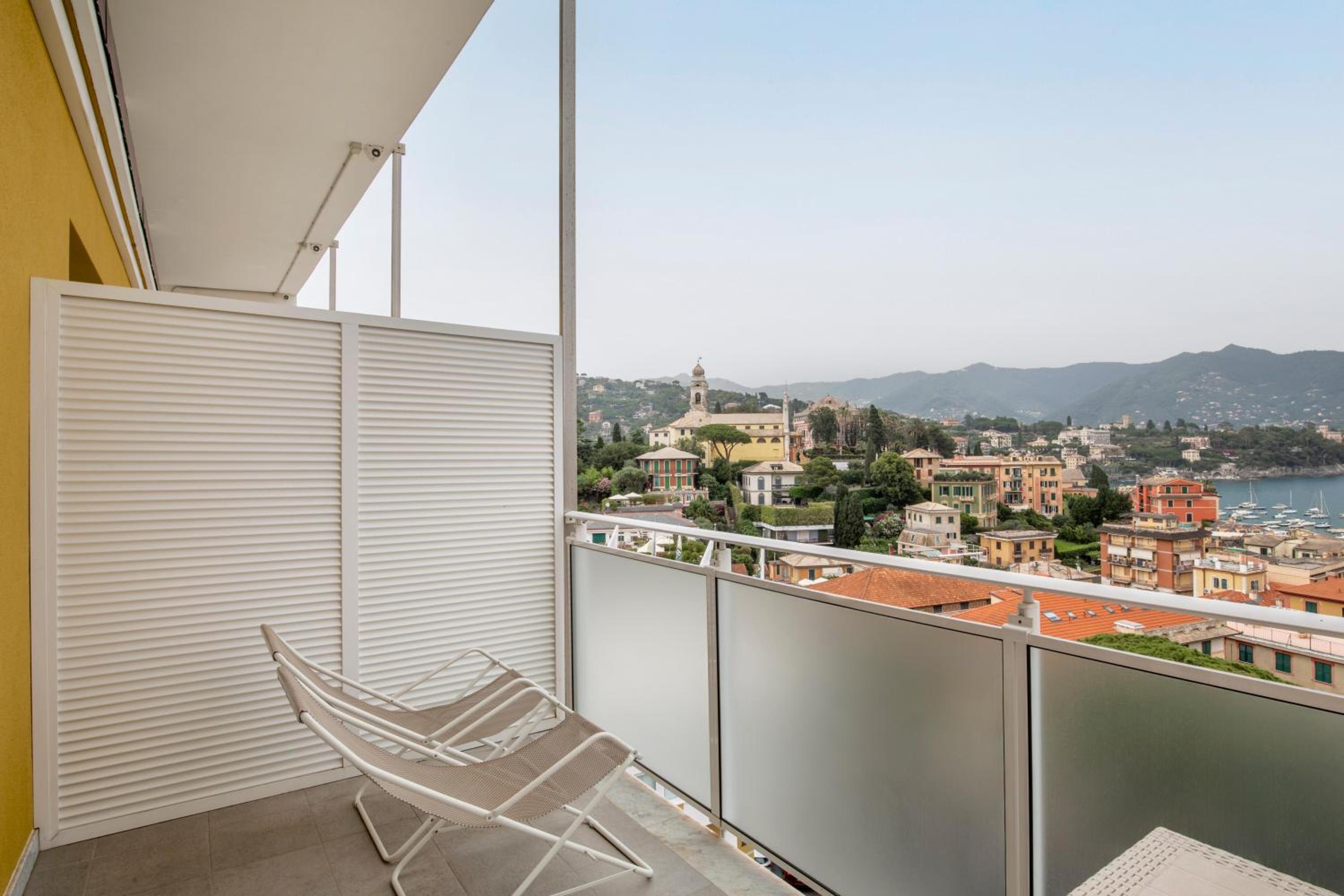 Double Room with Sea View - Photo 6