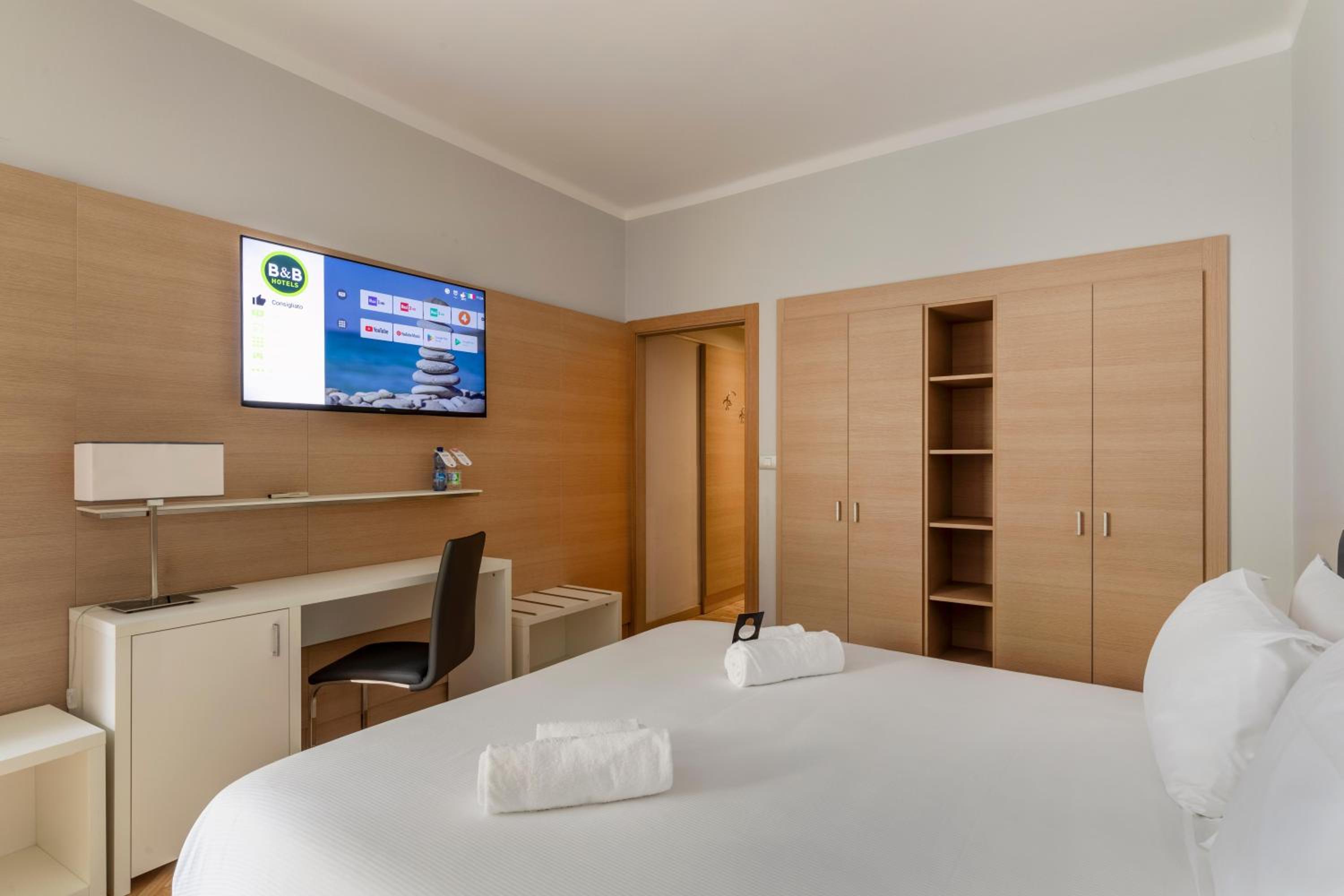 Deluxe Triple Room - Photo 2
