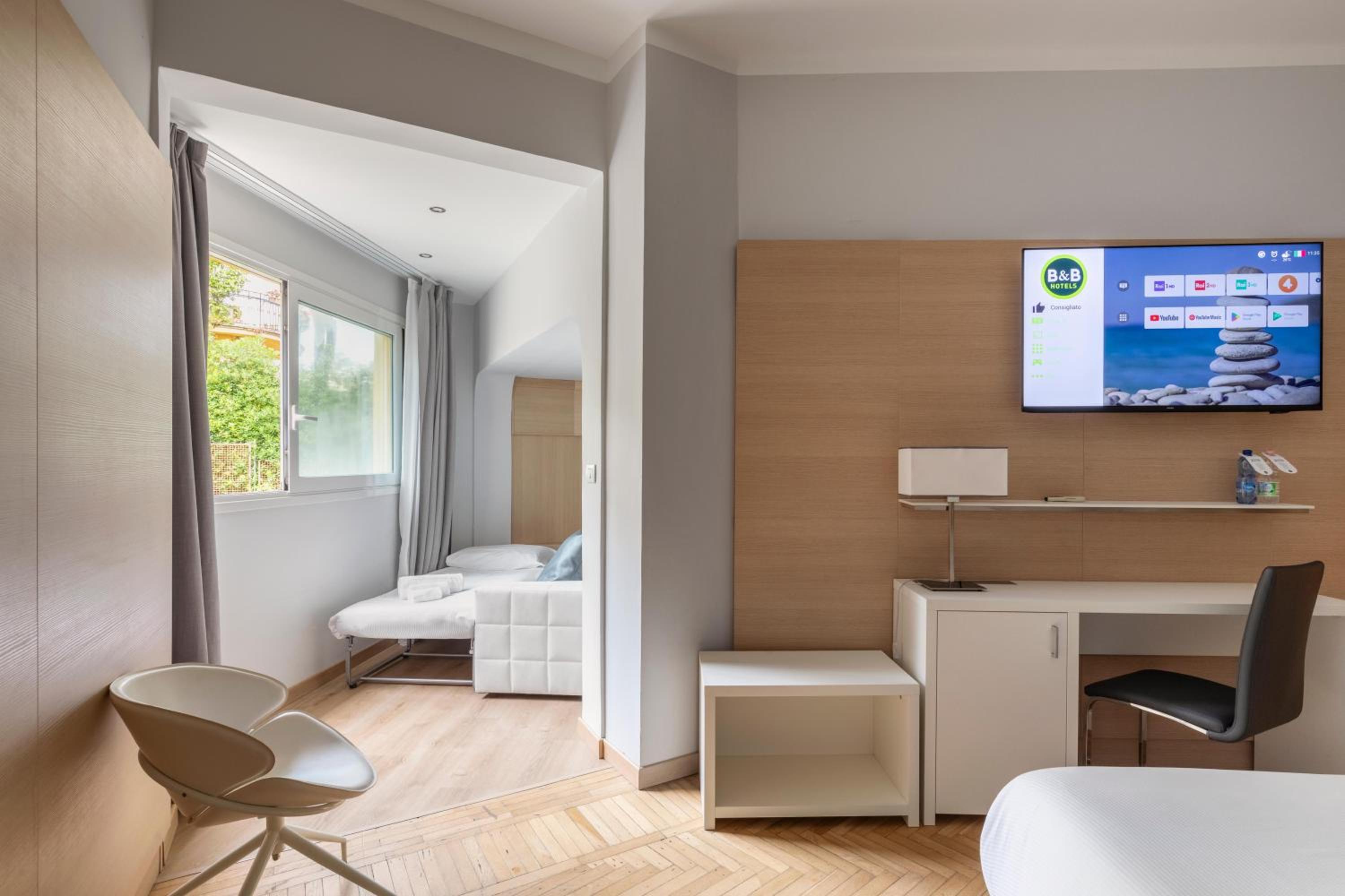 Deluxe Triple Room - Photo 4