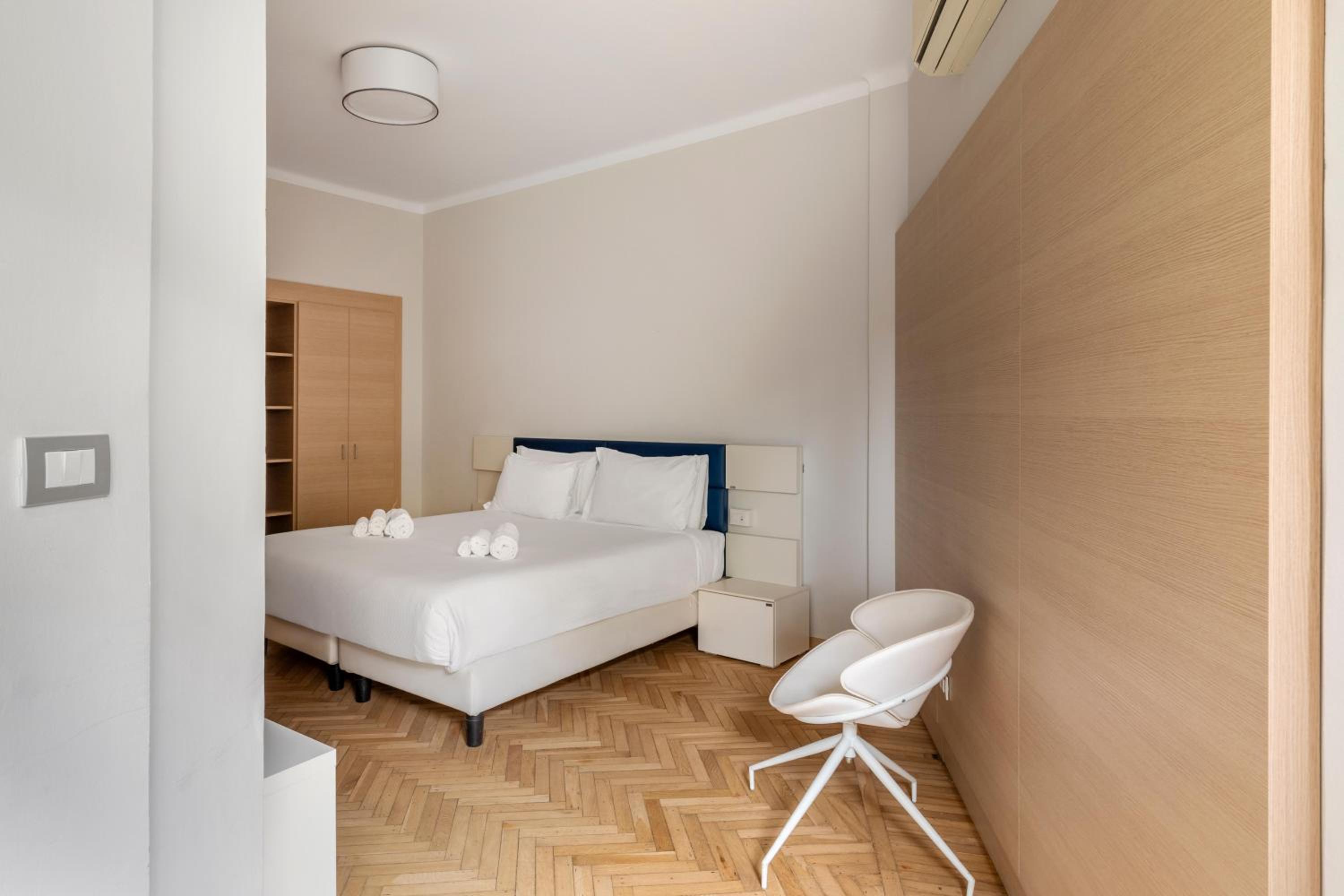 Deluxe Triple Room - Photo 5