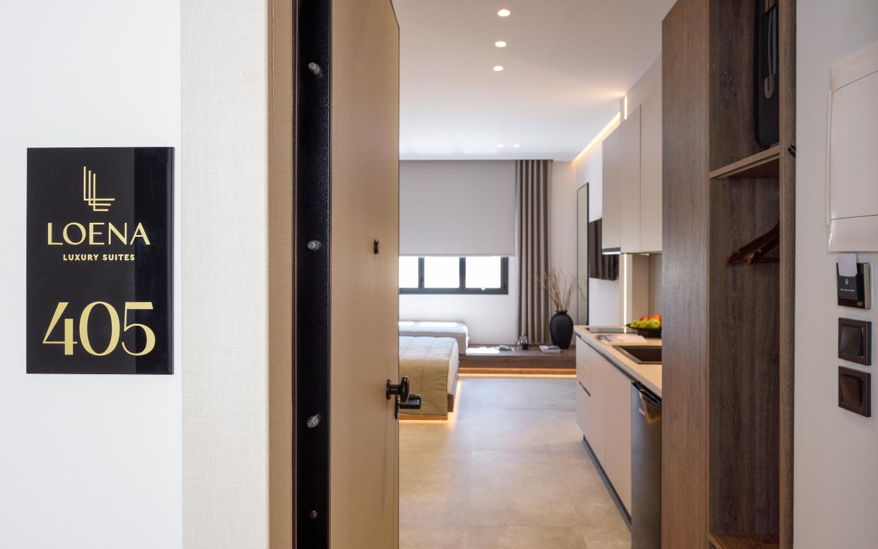 Suite Apartment photo 2