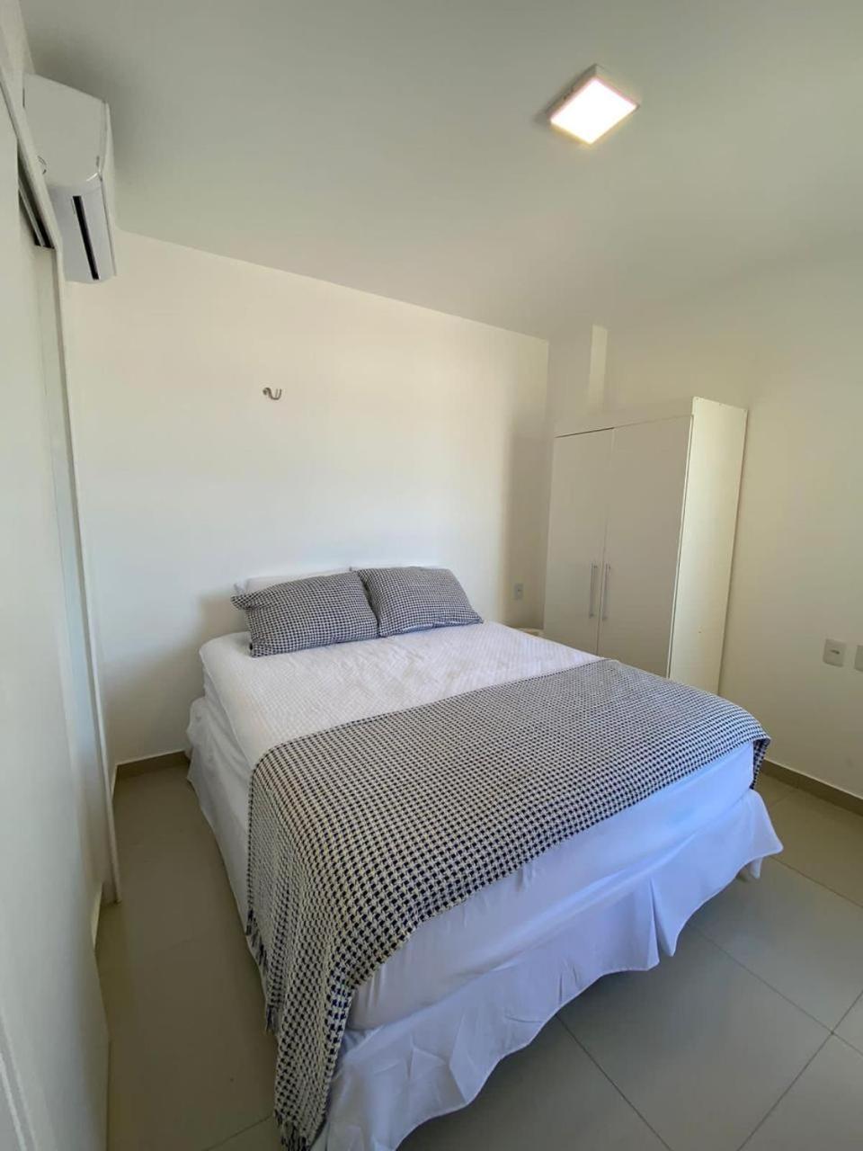Three-Bedroom Apartment with Ocean View photo 2